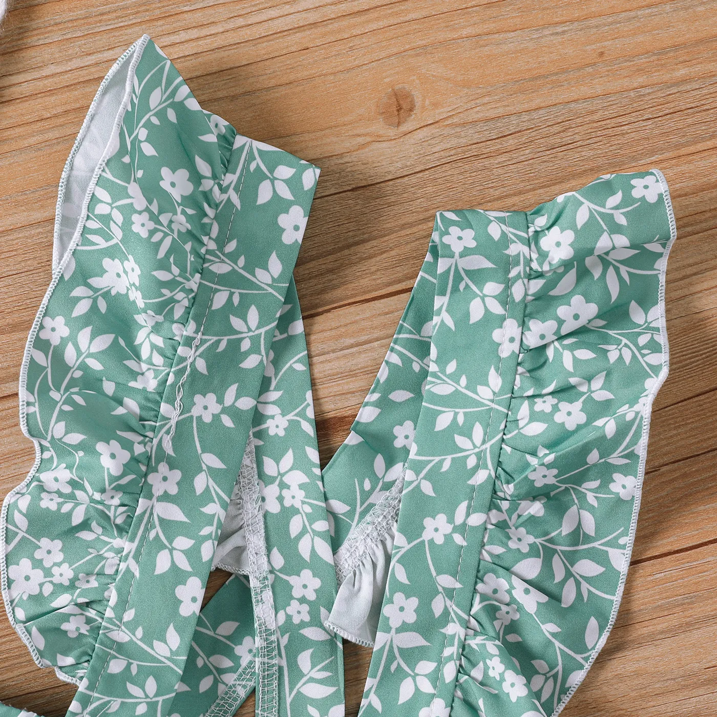 2 unidades Criança Menina Mangas franzidas Bonito Flores isoladas conjuntos de camisetas Verde image 4