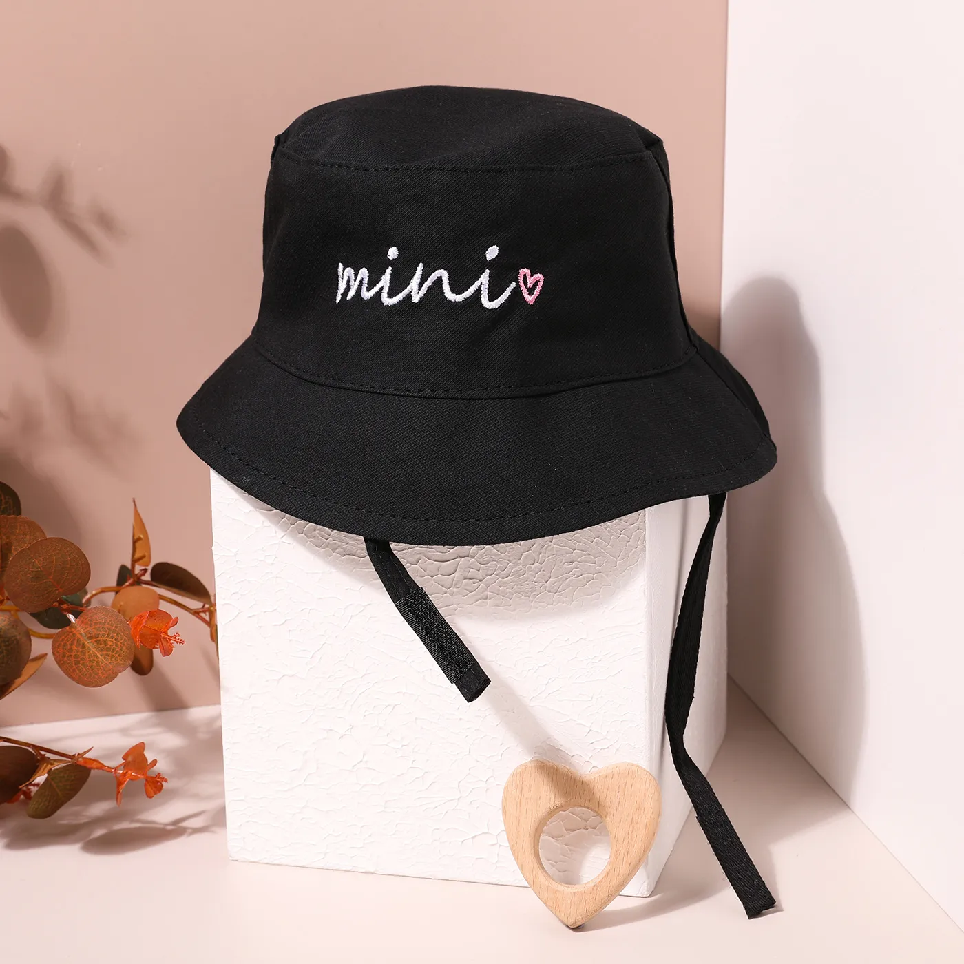 2-pack Letters Embroidery Bucket Hat for Mom and Me  image 4