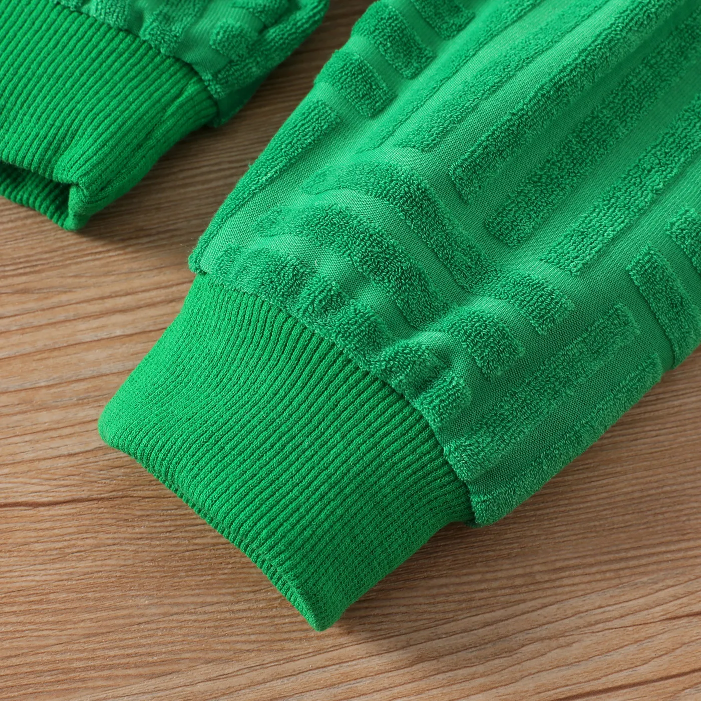 2pcs Baby Boy Avant-garde Bear Pattern Long Sleeve Set Green image 5