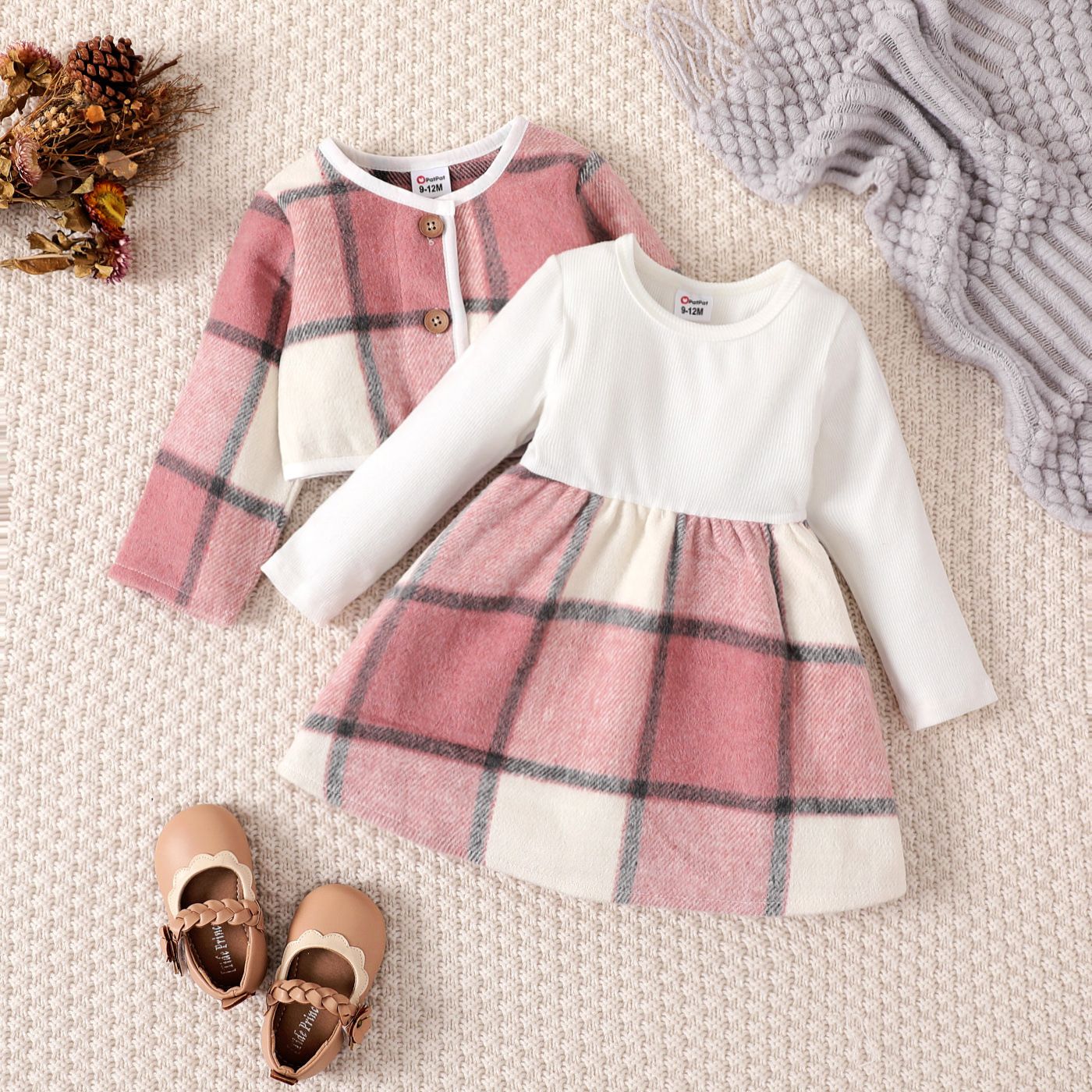 

2pcs Baby Girl Sweet Plaid Button Longsleeve Dresses Set