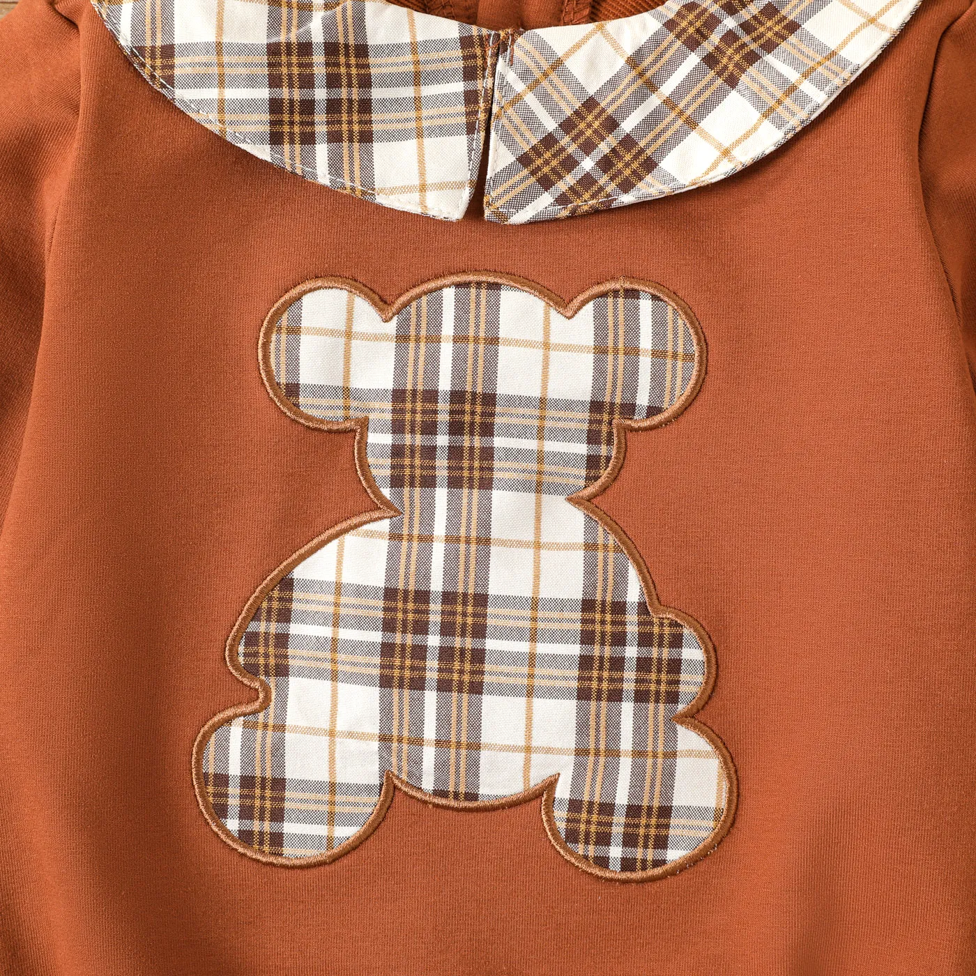 2pcs Baby Girl Childlike Animal Pattern Bear Long Sleeve Skirt Set  image 4
