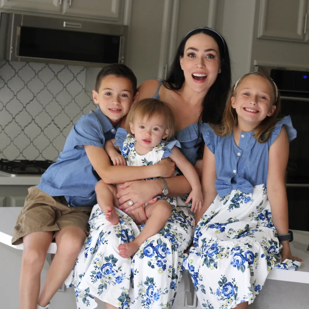 Family Matching 100% Cotton Blue Short-sleeve Shirts and Floral Print Ruffle Trim Spliced Cami Dresses Sets  big image 3