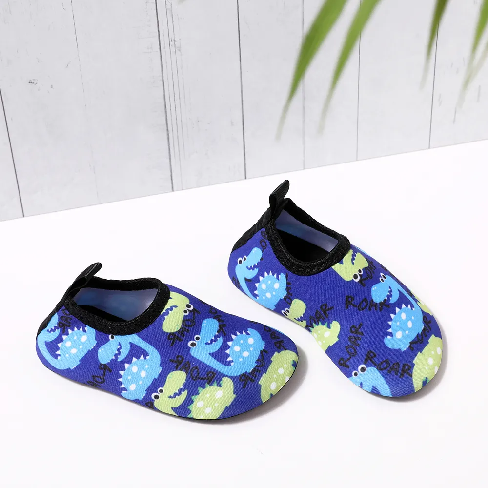 Toddler / Kid Rainbow Unicorn Letter Dinosaur Graphic Slip-on Water Shoes Aqua Socks  big image 3