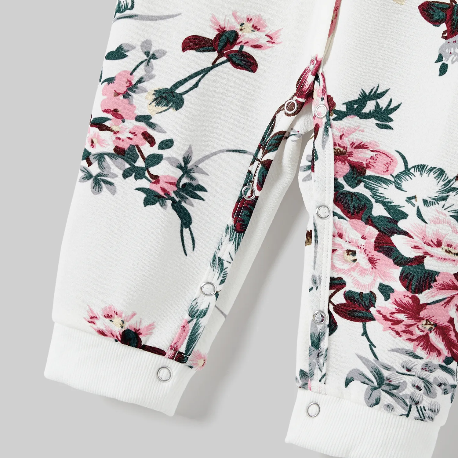 Mommy and Me Flora Print Long-sleeve Belted Dresses   image 4