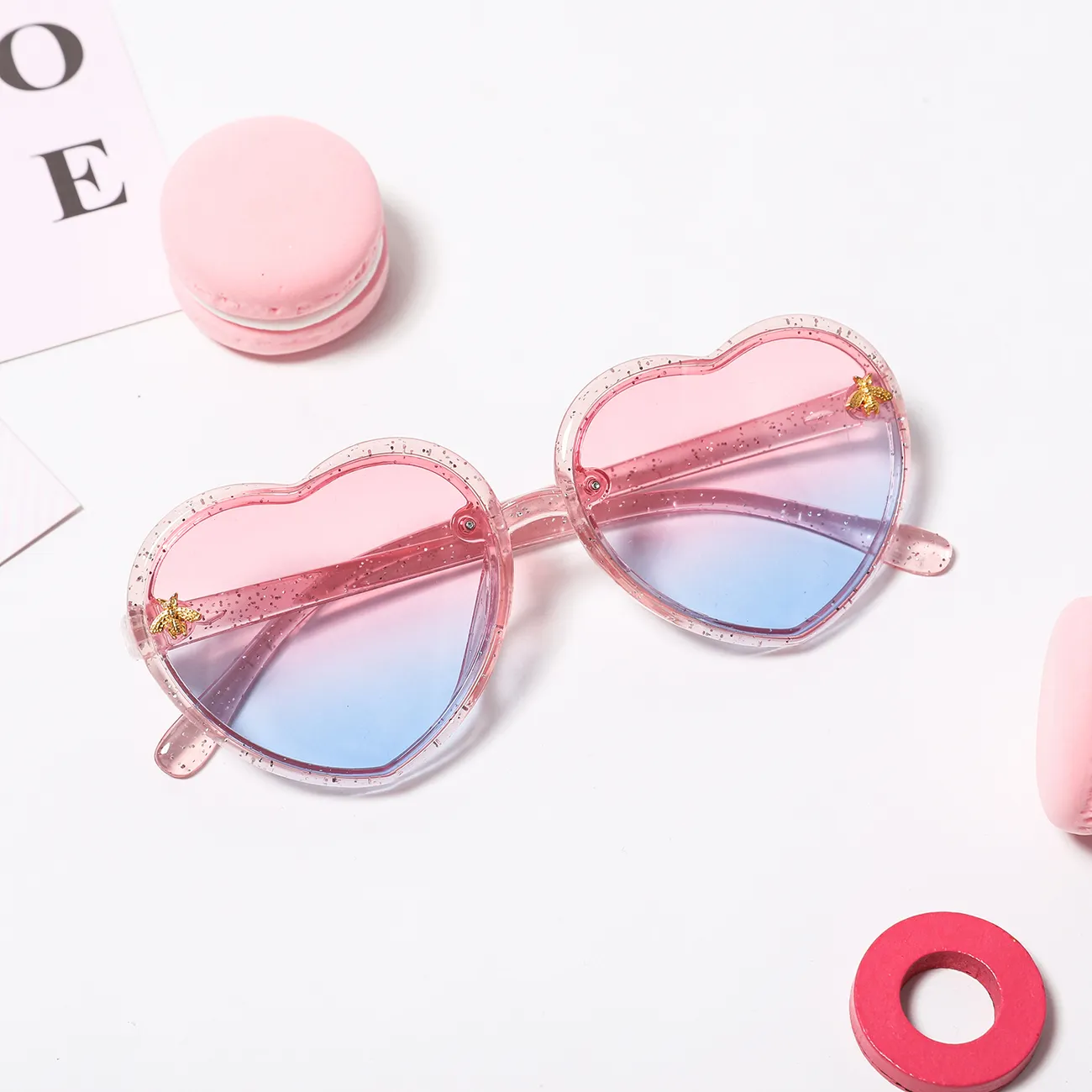 Toddler/Kid Heart Frame Sunglasses (with Glasses Case) Light Pink big image 1