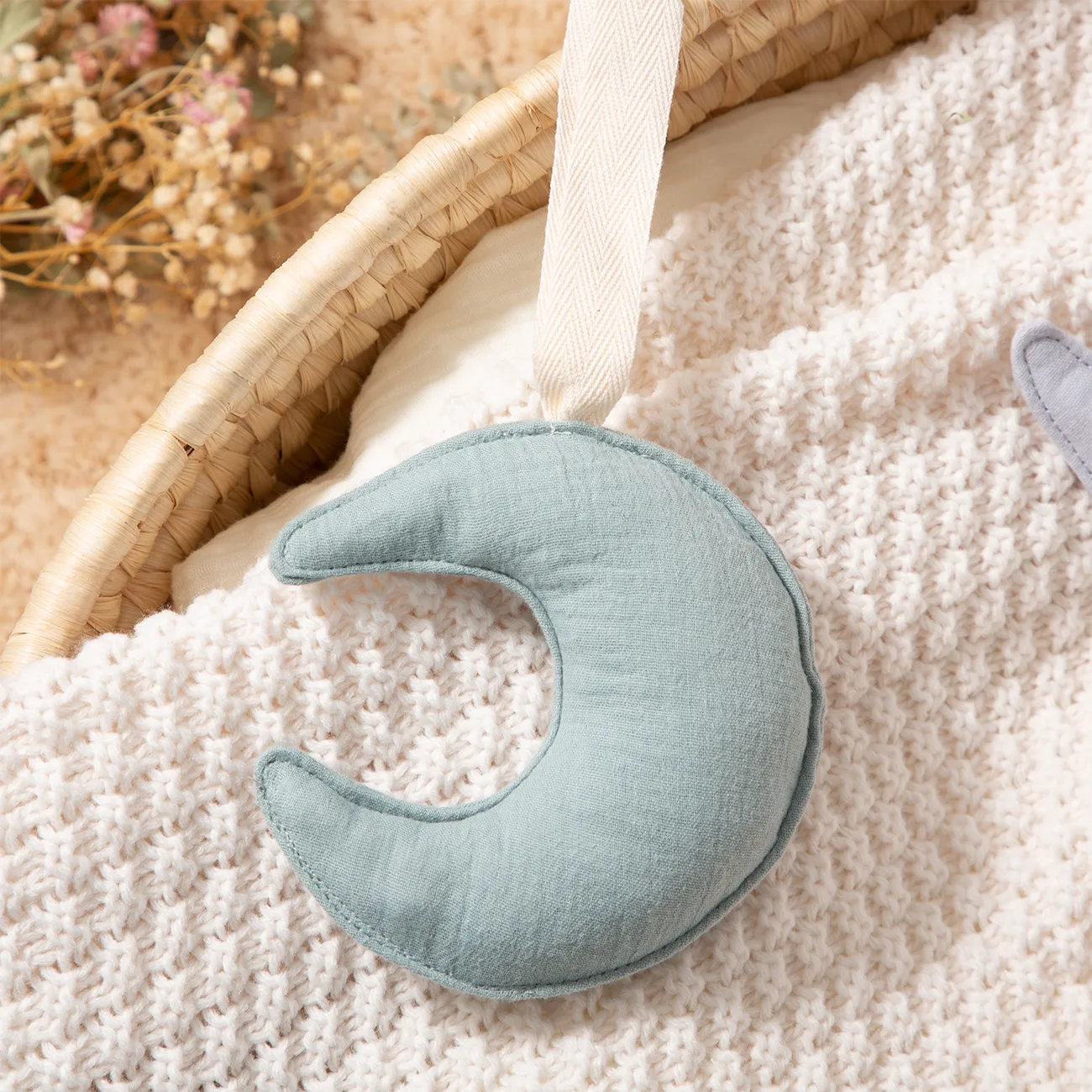 Baby Pacifier Clip with Cotton Moon for Anti-drop Green