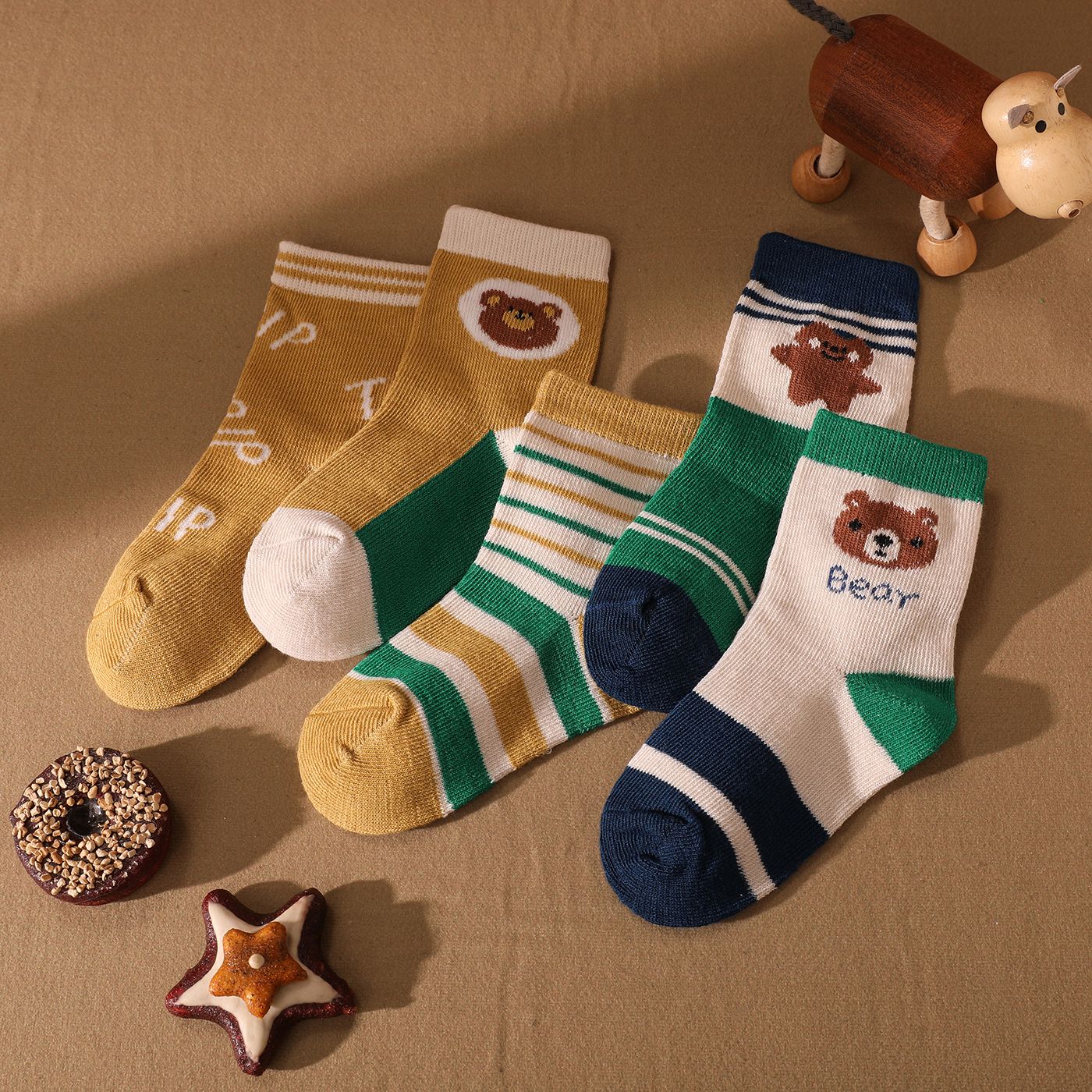 5 Pairs Baby/Toddler/Kid Cartoon Embroidery Mid-Tube Socks
