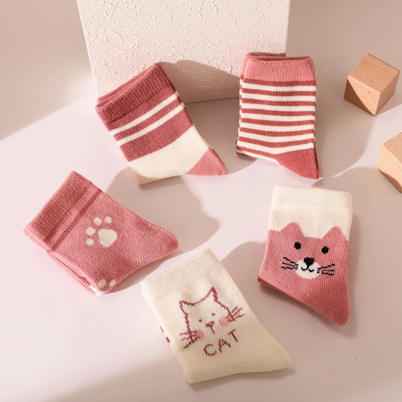5 Pairs Baby / Toddler Little Bear & Cat Embroidery Tube Socks  Pink image 5