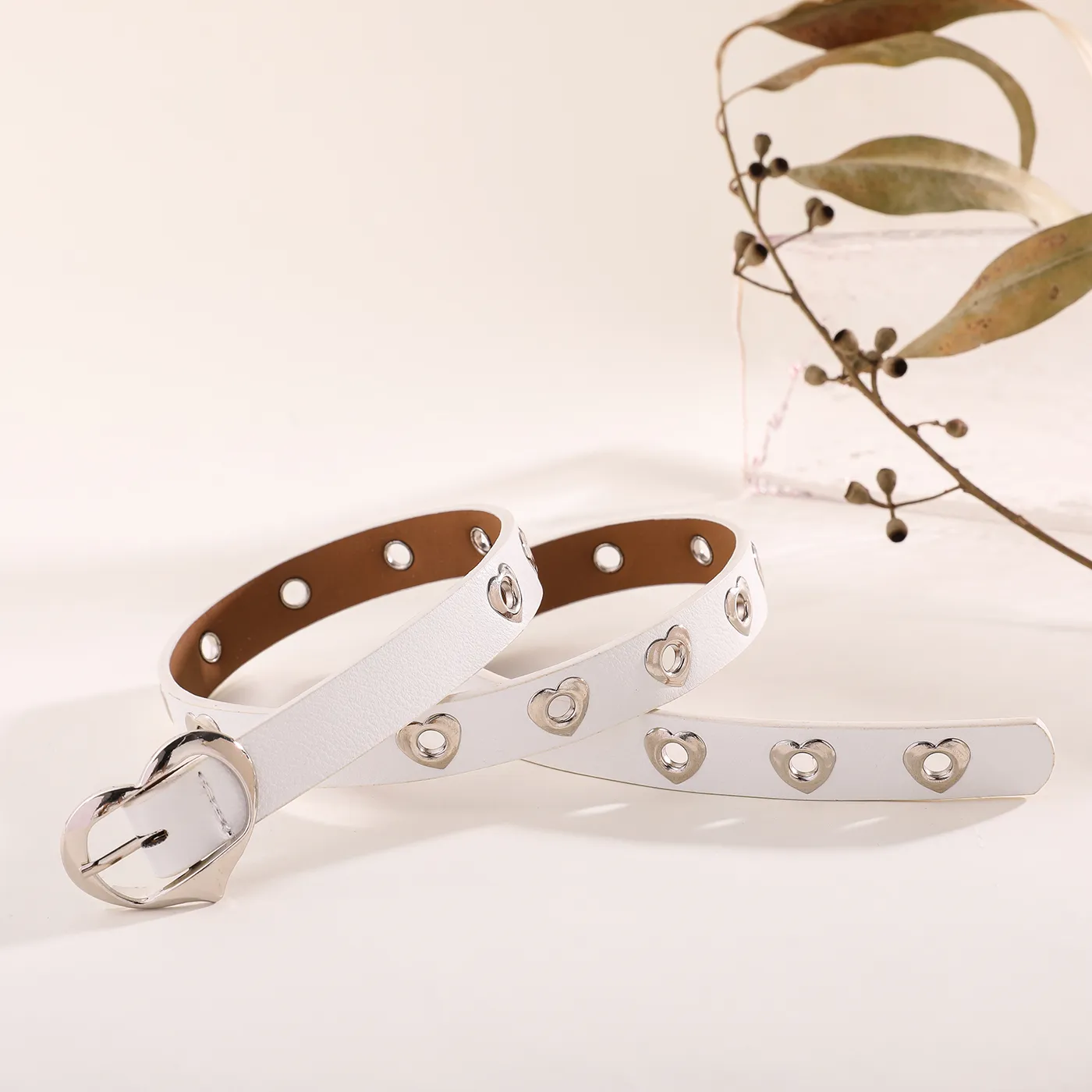 Kid Heart Eyelet Decor Heart Buckle Belt  image 5