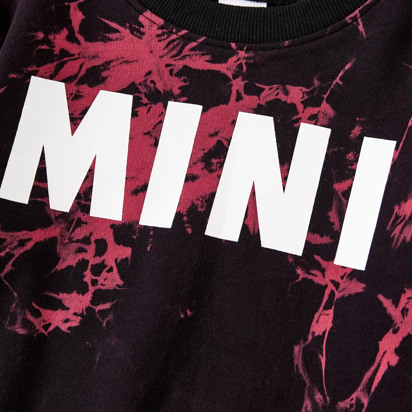 Mom and Me Letter Print Tie Dye Long-sleeve Top and Shorts Set  Black image 4