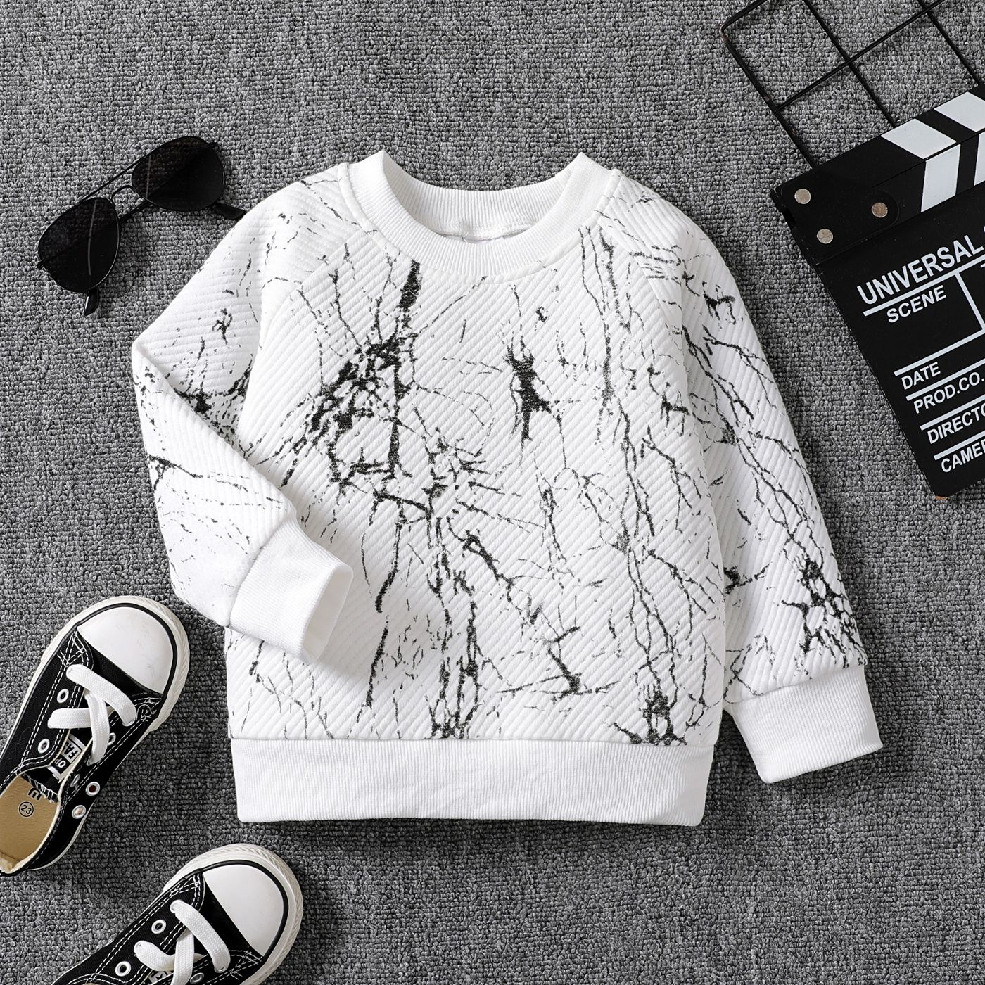 

Toddler Boy Watercolor Spray Print Pullover