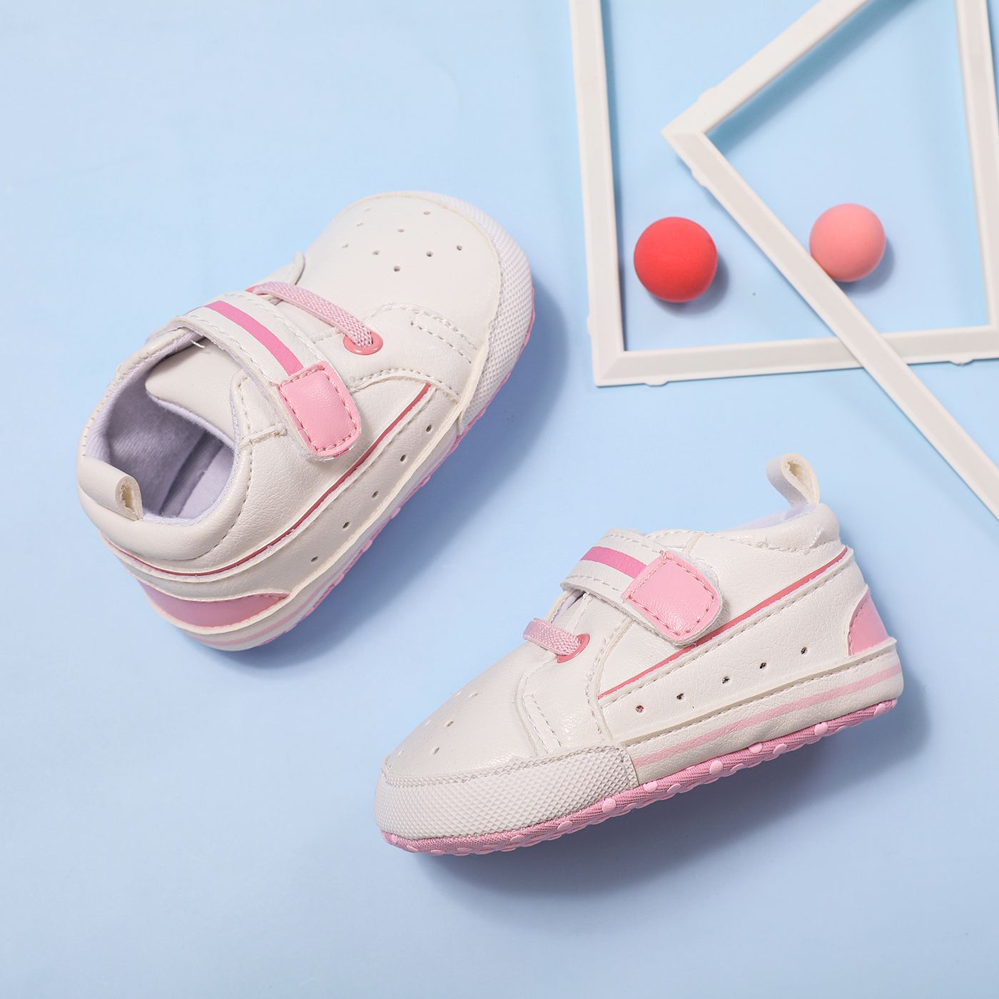 Chaussures Velcro Prewalker Pour Bébés Et Tout-petits