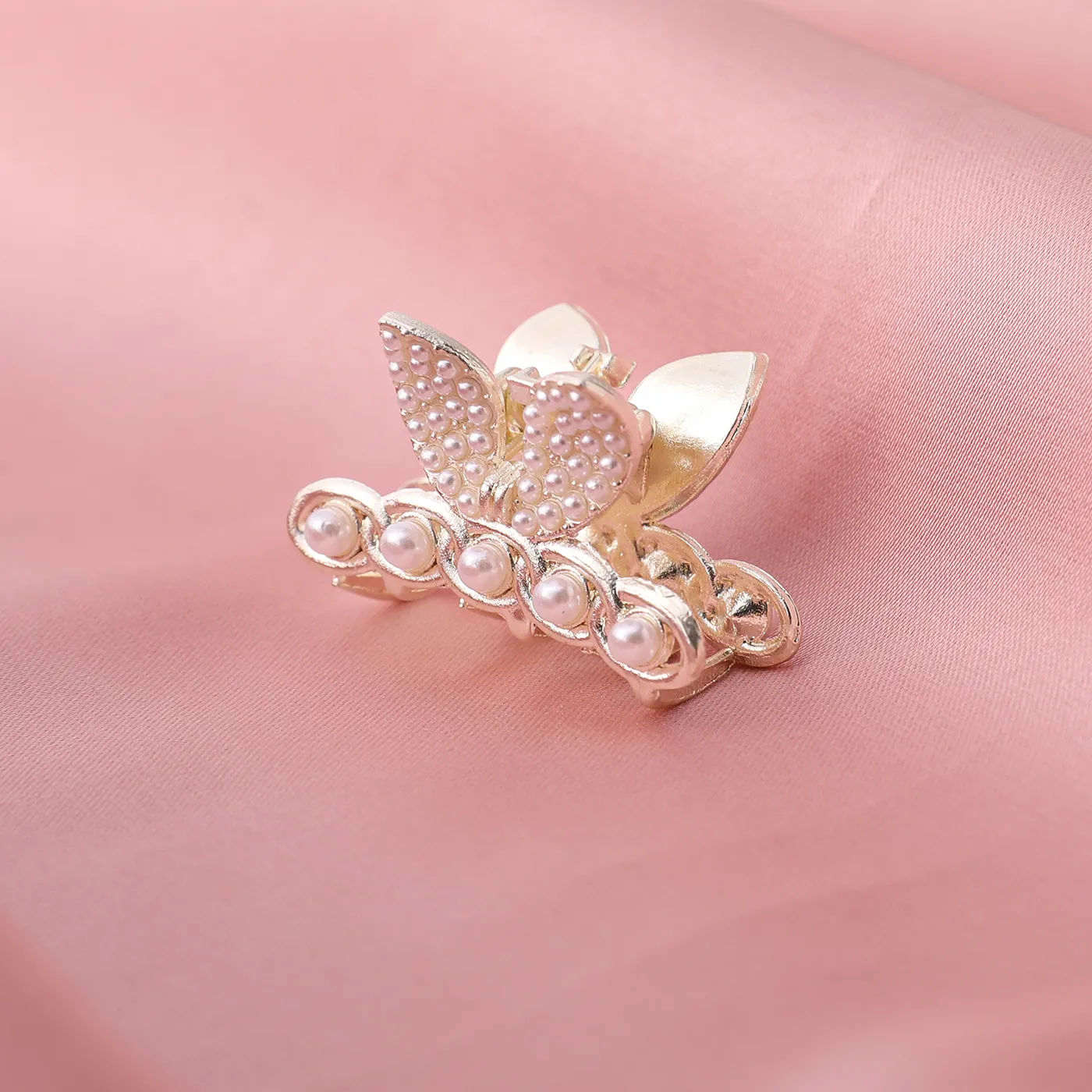 Toddler / Kid's Delicate Rhinestone Pearl Small Hair Clip Creamy White image 4