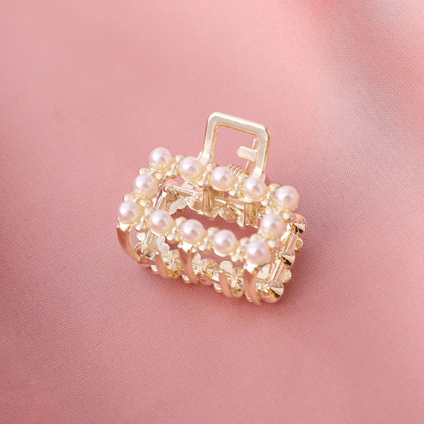 Toddler / Kid's Delicate Rhinestone Pearl Small Hair Clip  image 2