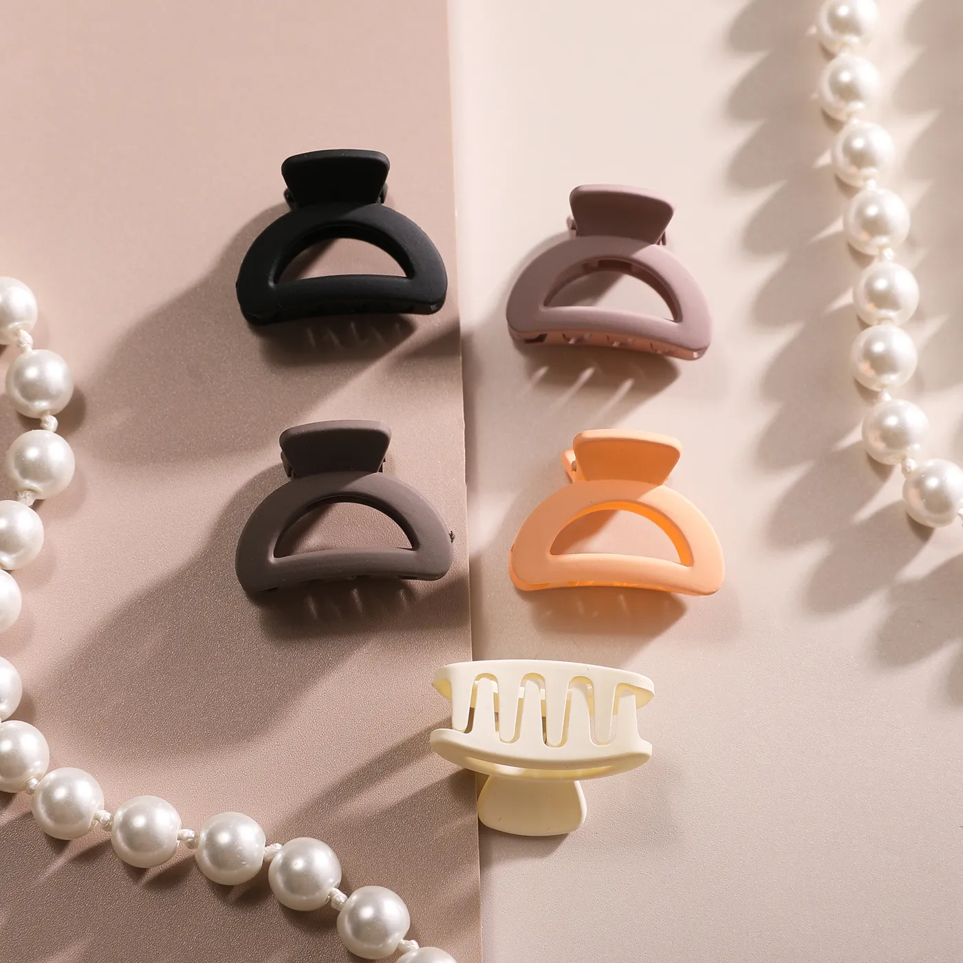10-pack of solid color sweet children's small clips for girls  image 5