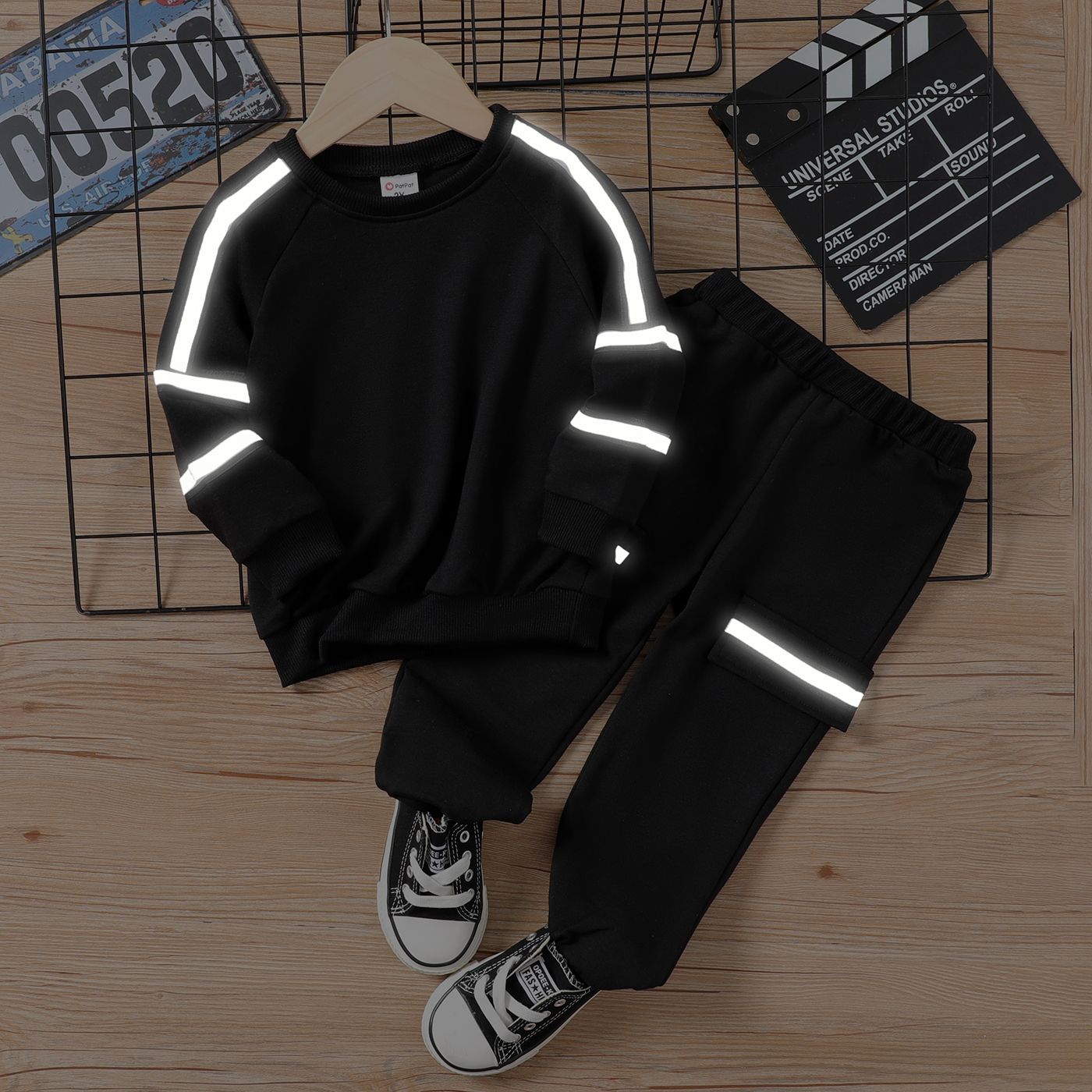 

2pcs Toddler Boy Solid Avant-garde Set