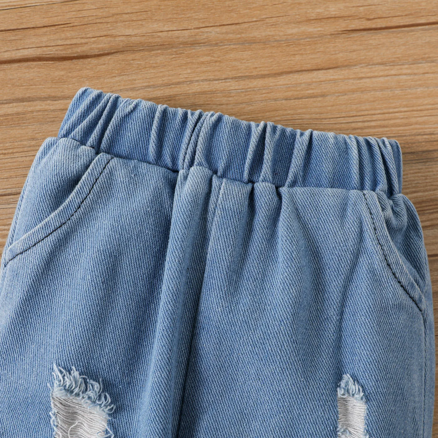 2PCS Baby Girl Casual Distressed Feature Letter Pattern Long Sleeve Denim Sets
  image 5