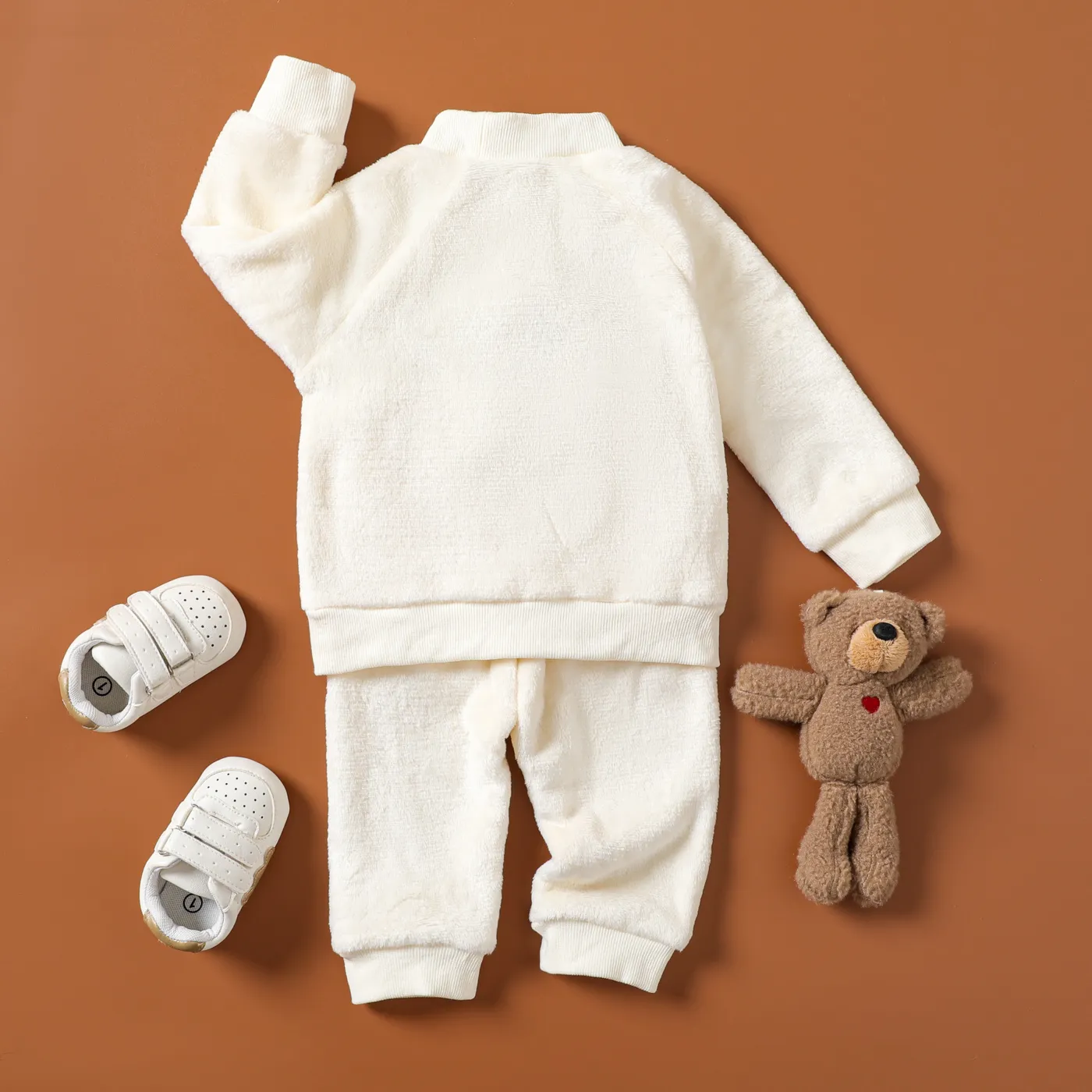  2pcs Baby Girl/Boy Bear Pattern Set Beige image 2