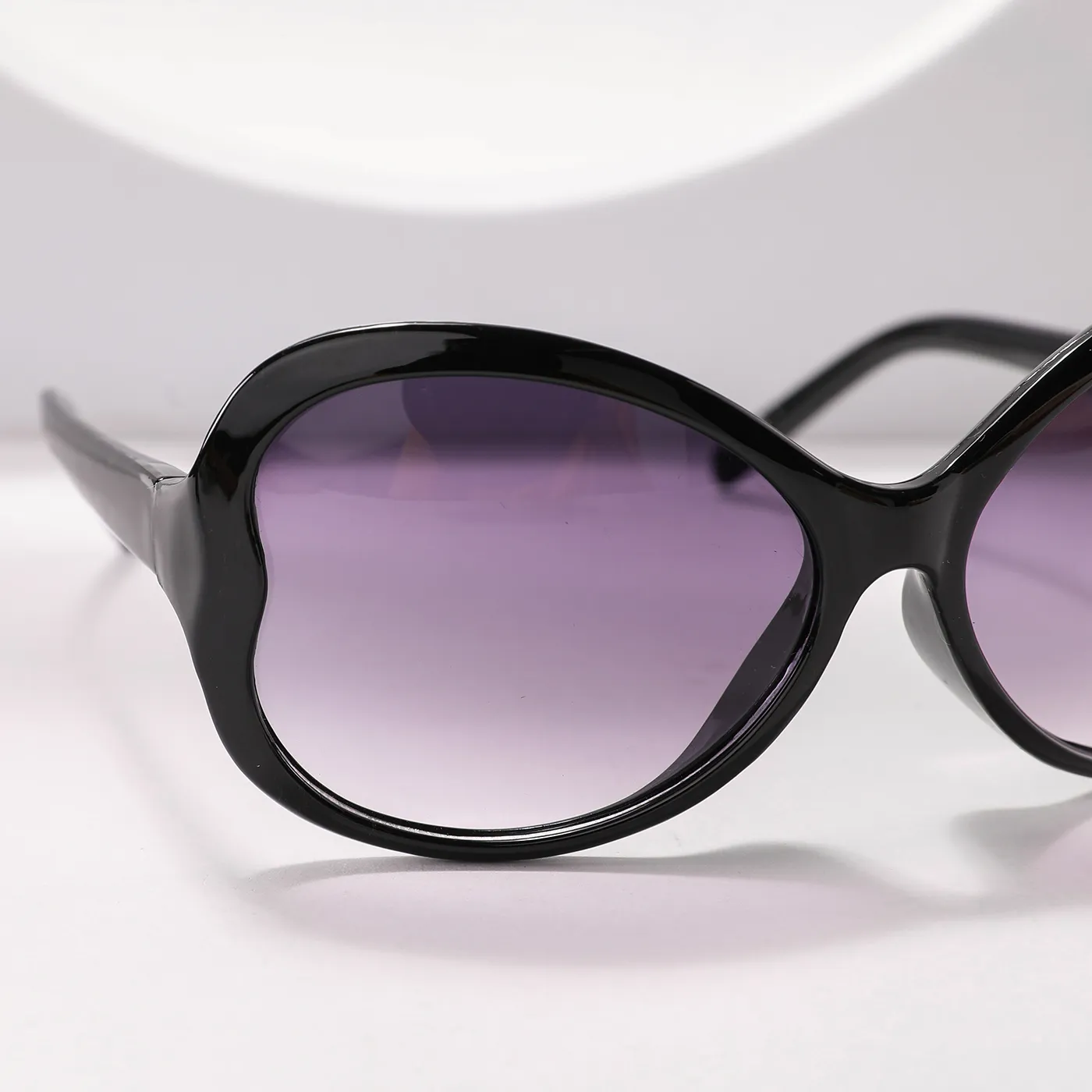 Mom and Me Fashion Large Frame Sunglasses  image 3