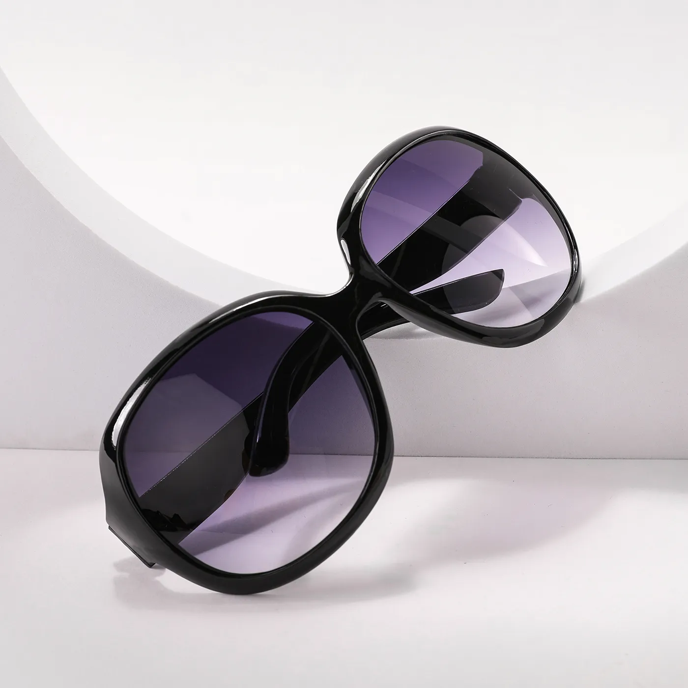 Mom and Me Fashion Large Frame Sunglasses  image 2