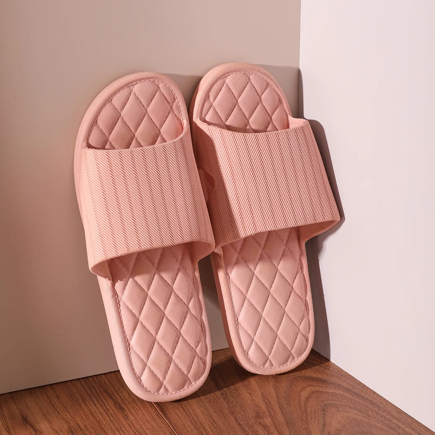 Apl bathroom clearance slippers