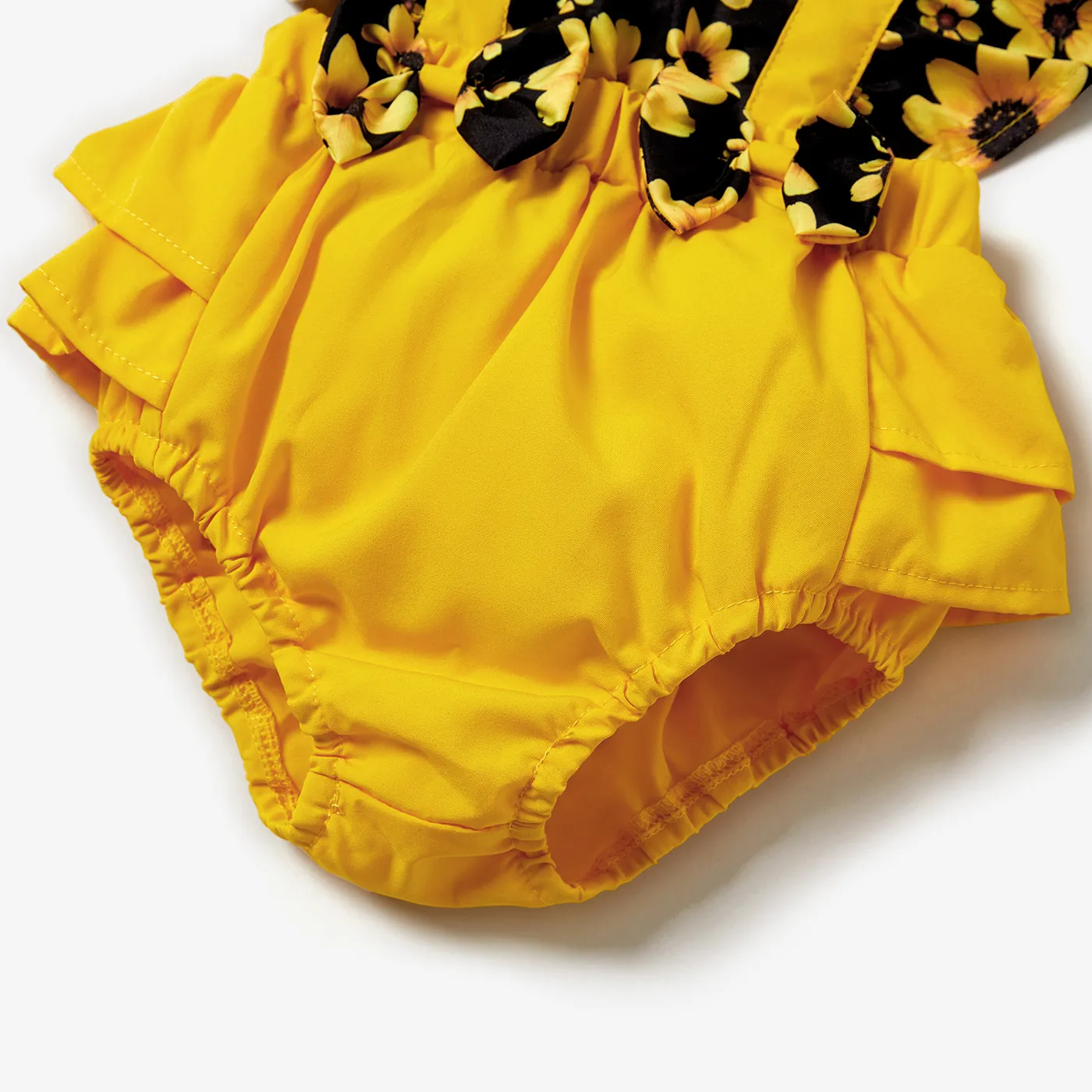 2pcs Baby Girl Sunflower Floral Print Splice Yellow Layered Sleeveless Ruffle Romper with Headband Set Yellow image 5