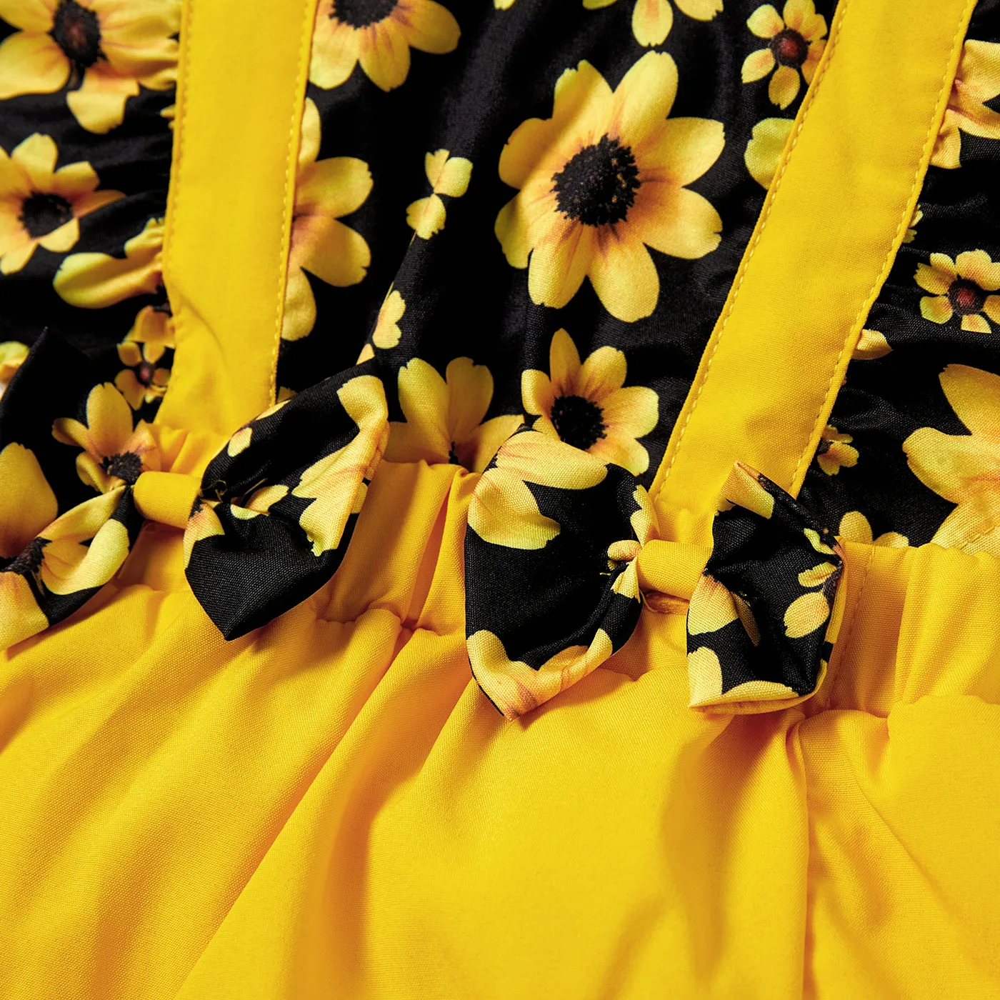 2pcs Baby Girl Sunflower Floral Print Splice Yellow Layered Sleeveless Ruffle Romper with Headband Set Yellow image 4