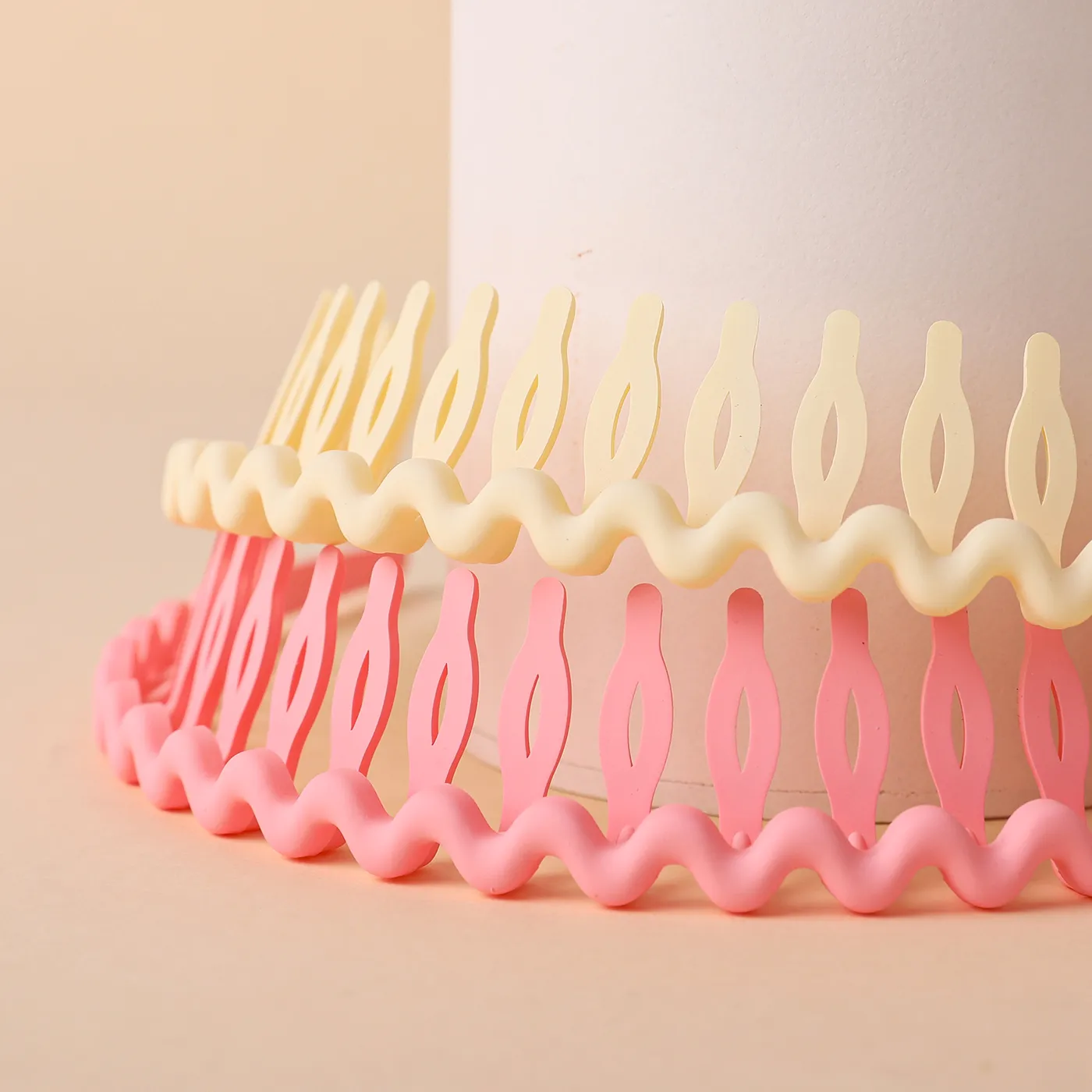 2-pack kids/toddler Candy Color Non-Slip Gear Wavy Headband Pink image 3