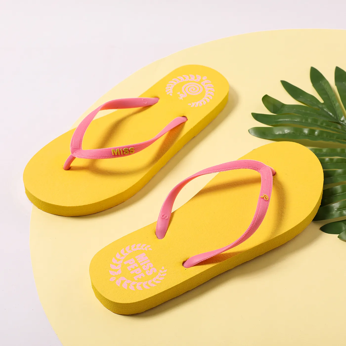 Women's Flip Flop Sandal Simple Graphic Shower Beach Pool Bathroom Non-slip Casual Flat Slides  image 5