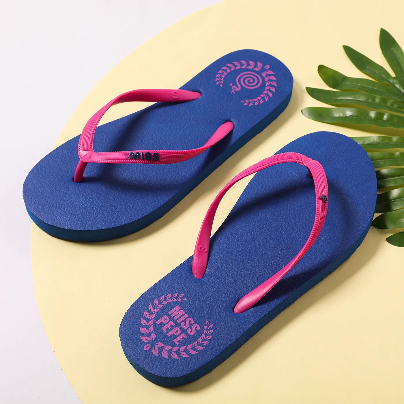 Women's Flip Flop Sandal Simple Graphic Shower Beach Pool Bathroom Non-slip Casual Flat Slides Purple