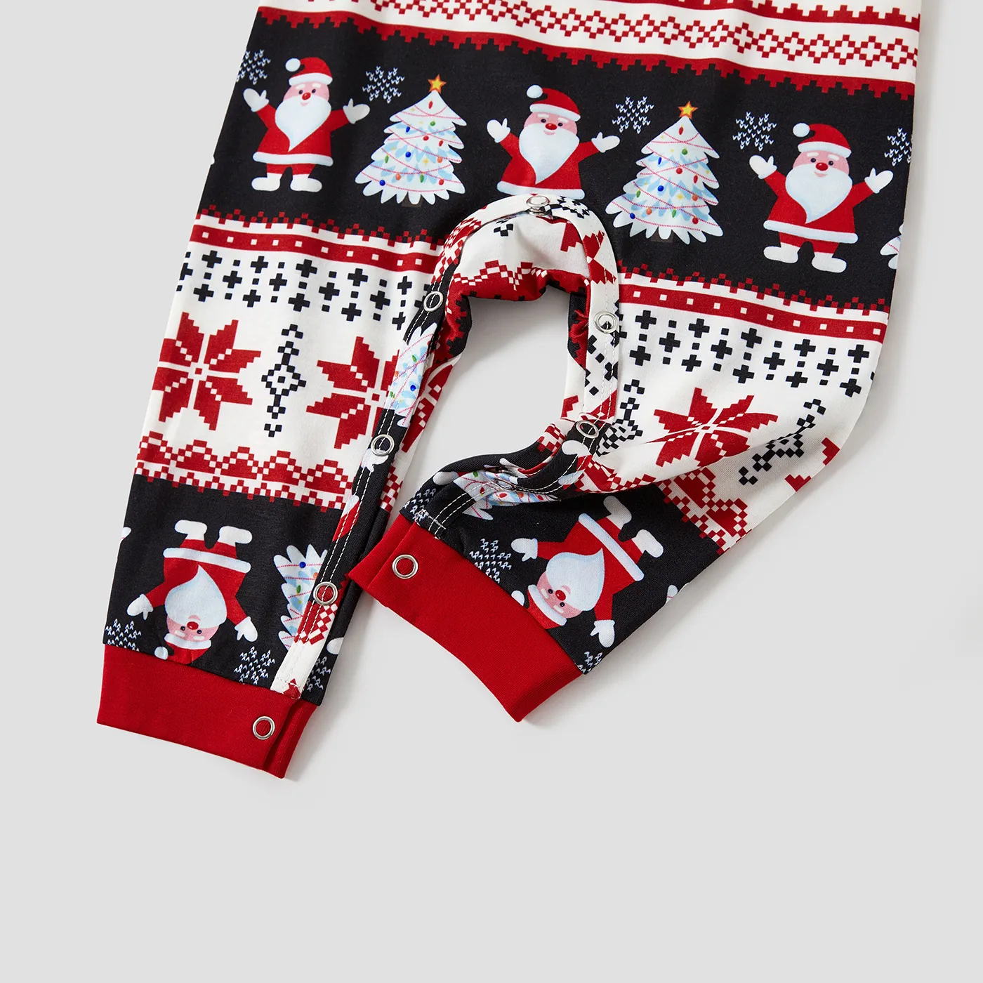 Christmas Family Matching Santas & Snowflake Print Pajamas Sets(Flame Resistant)  Black image 5