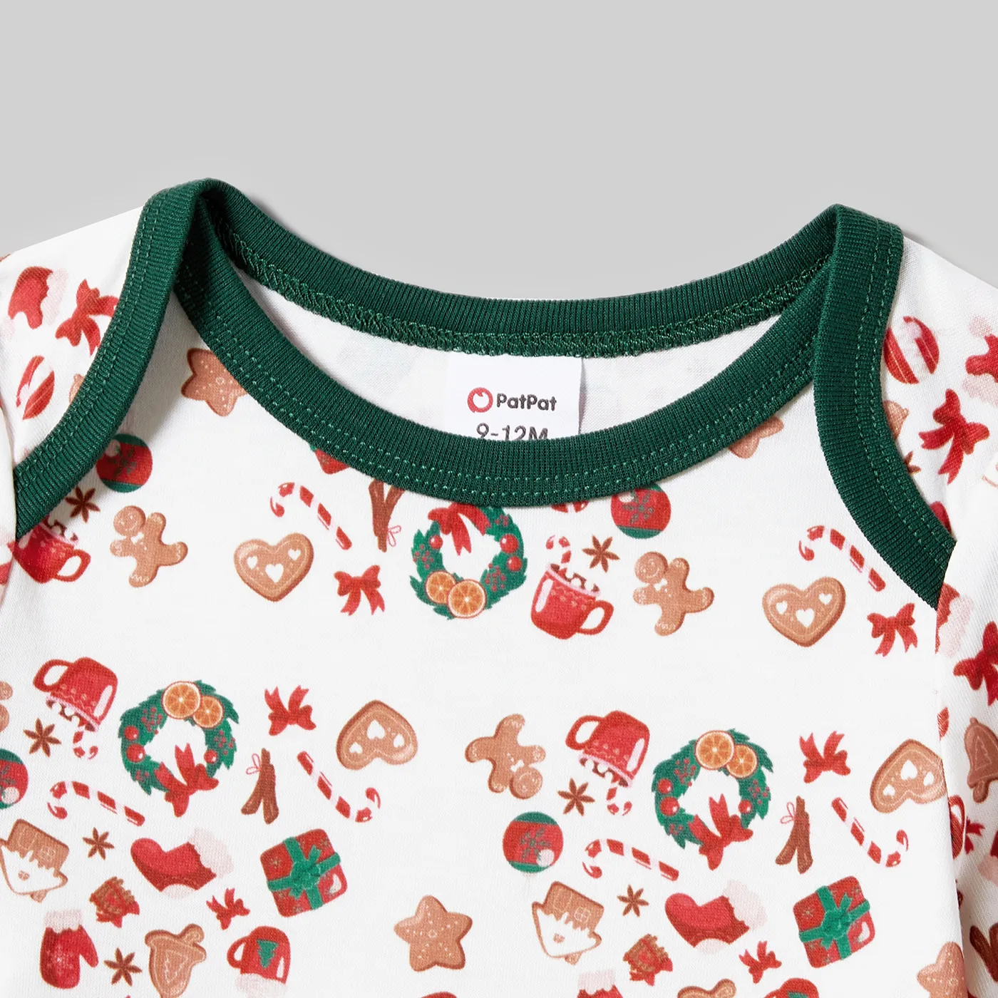 Christmas  Family Matching Color-block Festival Theme Print Long-sleeve Pajamas Sets(Flame resistant) Dark Green image 3