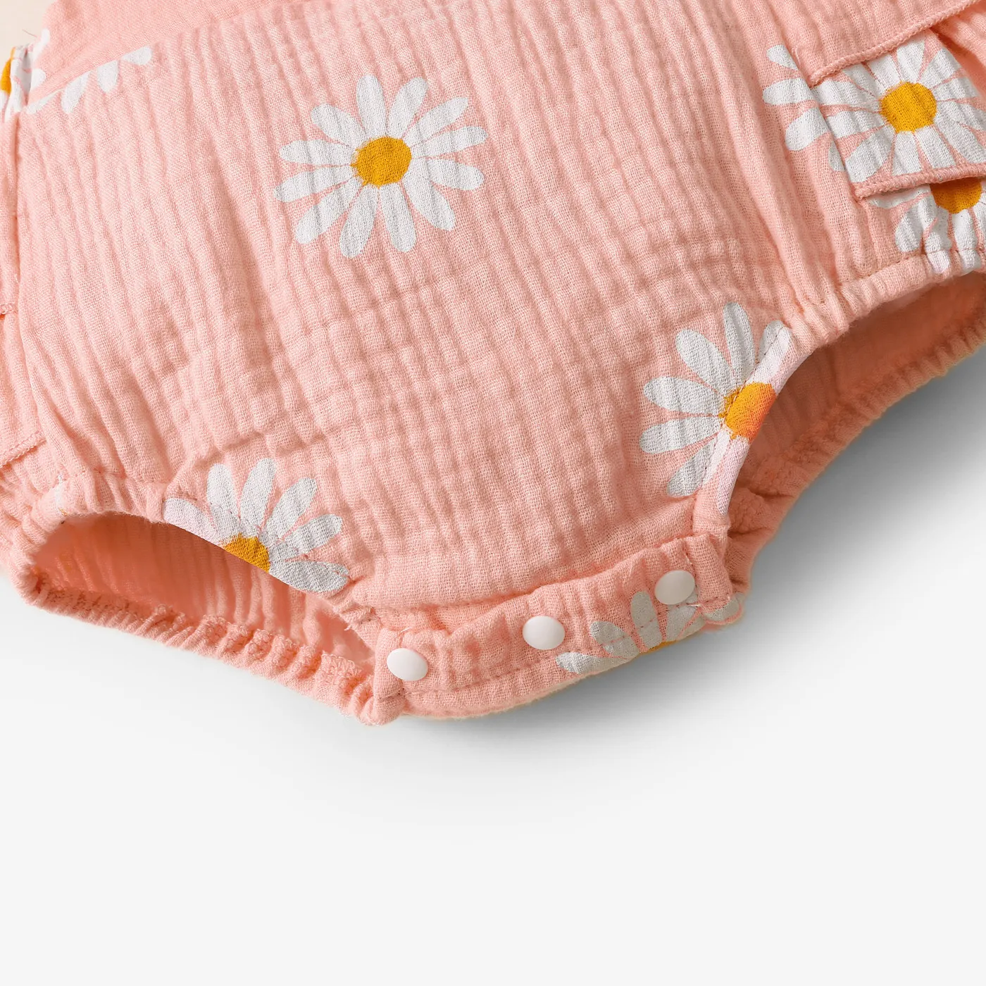 100% Cotton 2pcs Daisy Print Crepe Fabric Baby Romper Set Pink image 5