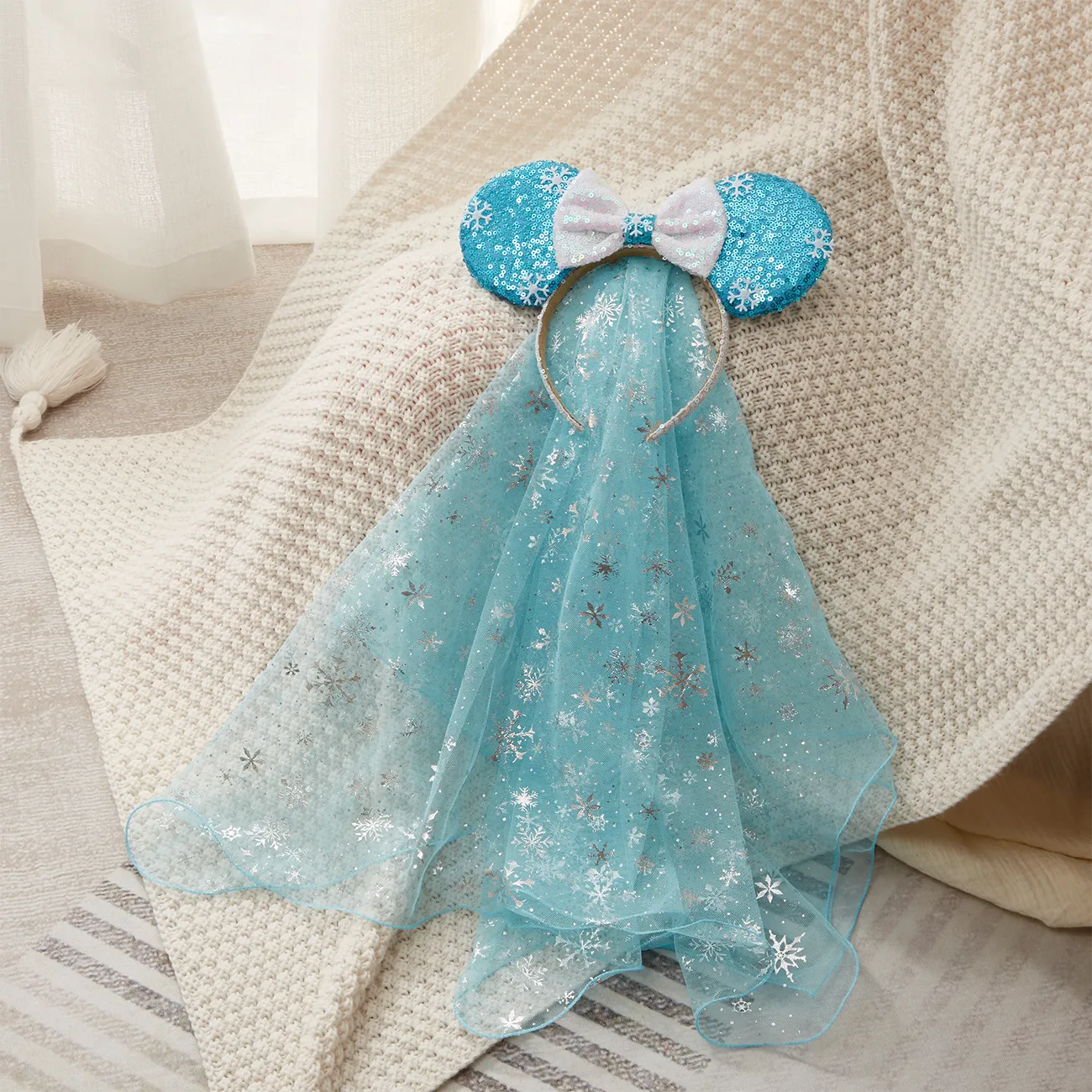 

Kids/toddler childlike princess headband, snowflake veil for girl