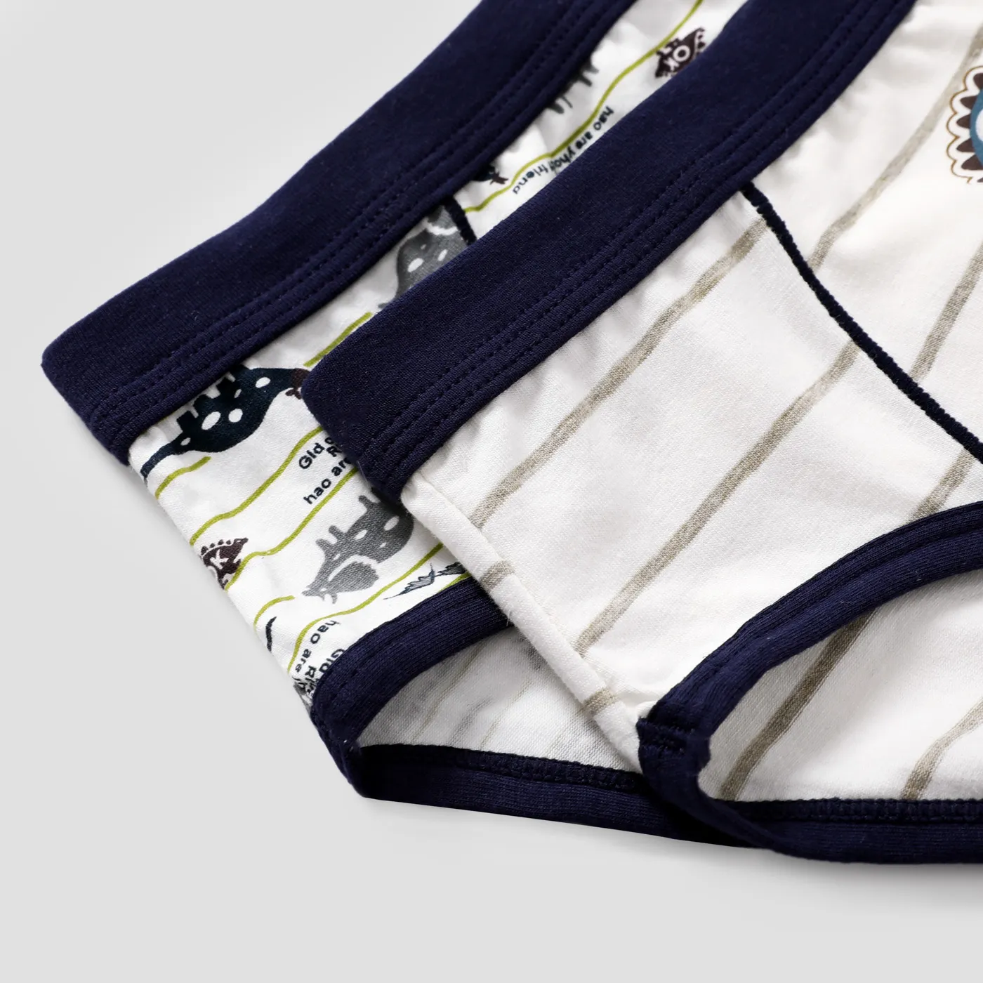 2pcs Boy Cotton Casual Style Underpants Set Color block image 6
