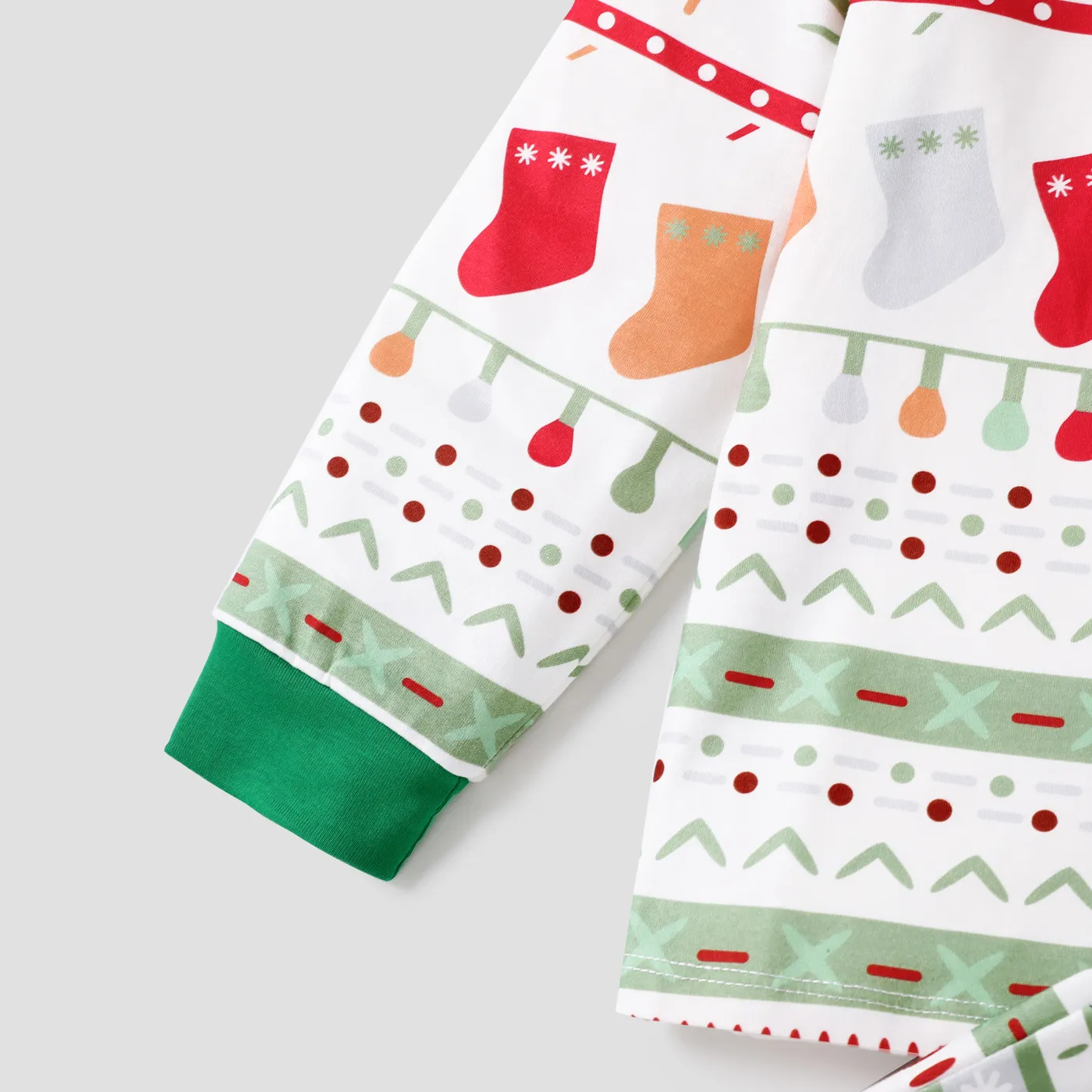 2pcs Kid/Toddler Girl/Boy Christmas Print Pajama Set Kid Color block image 5