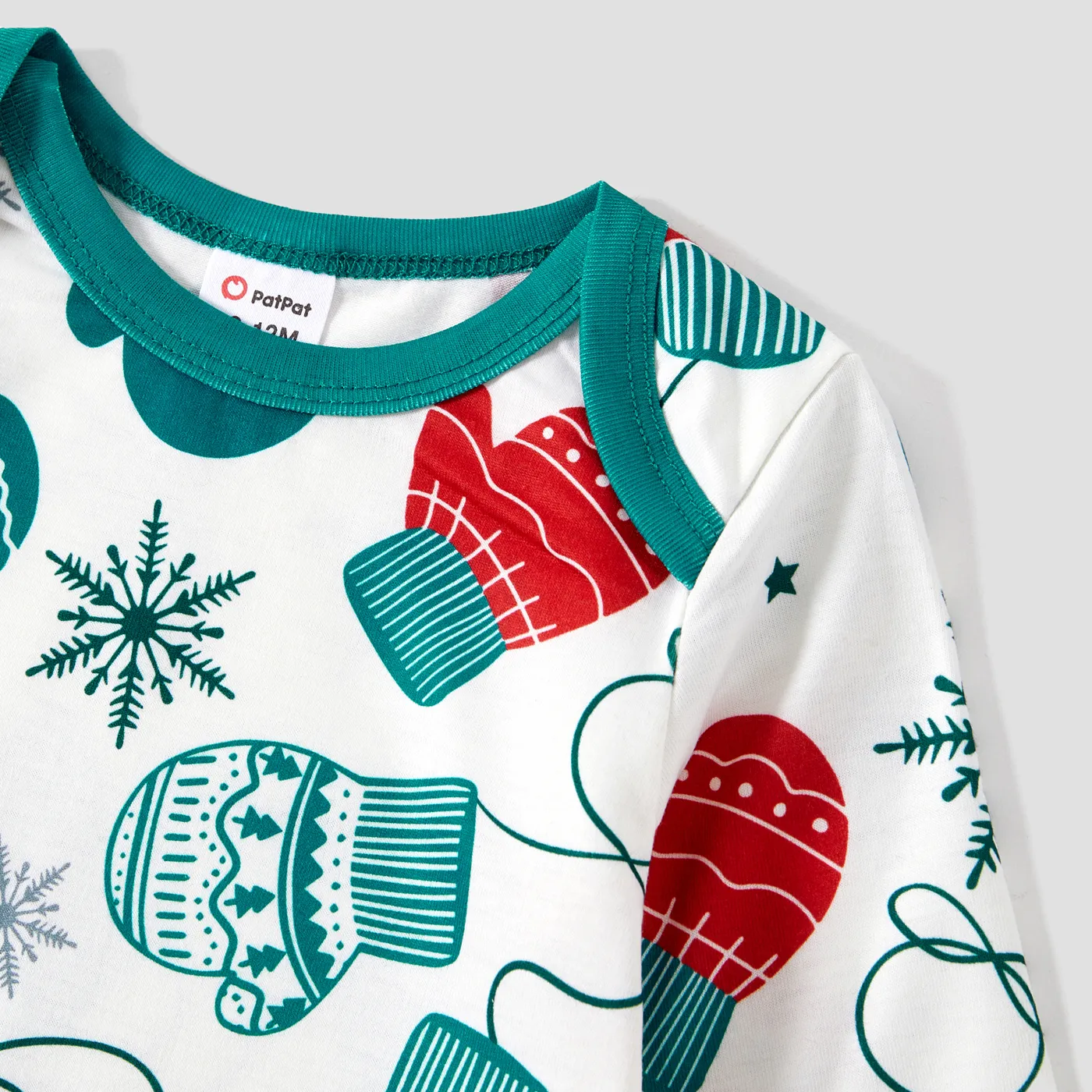 Christmas Family Matching Gloves & Snowflake Print Long-sleeve Pajamas Sets(Flame resistant) Turquoise image 3