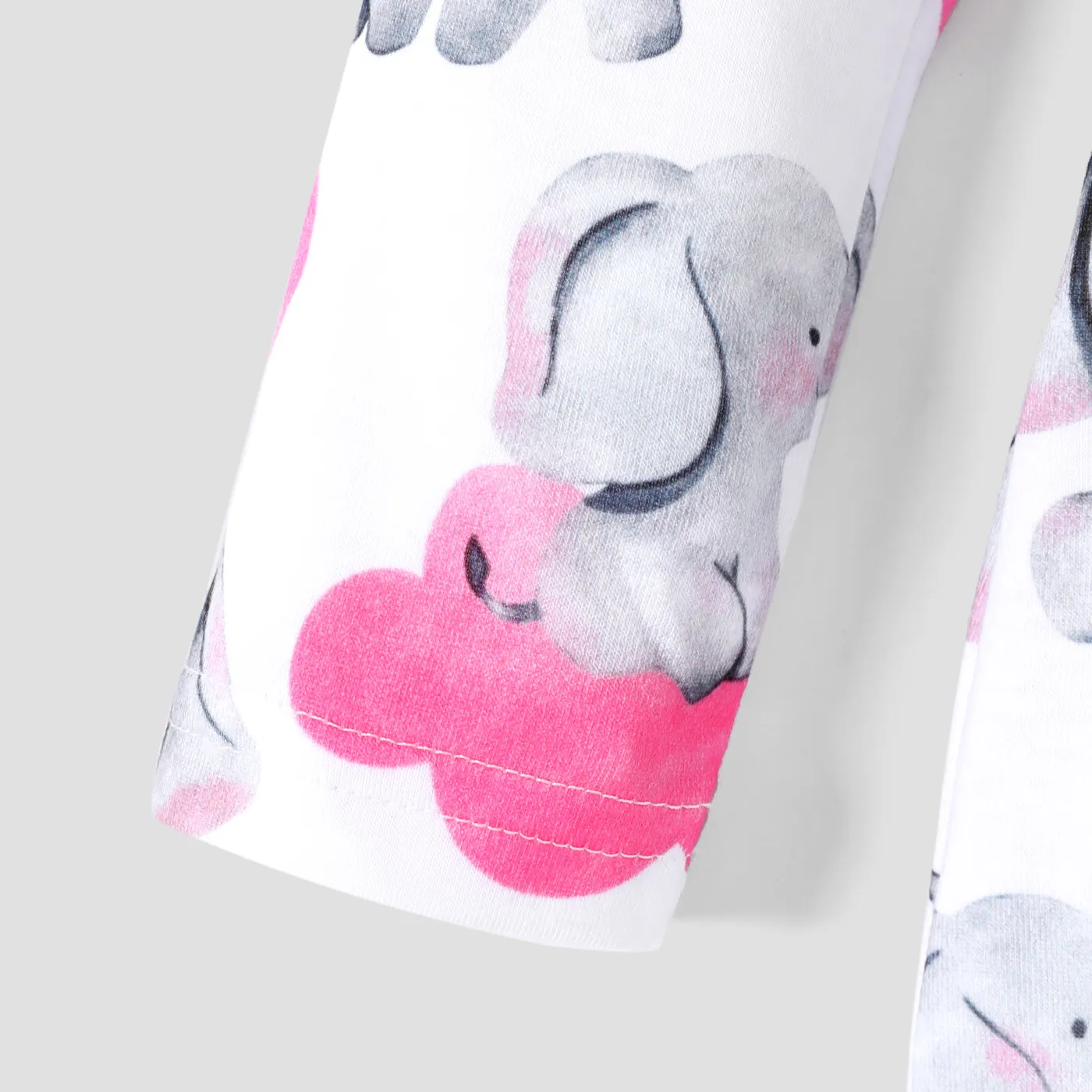 Baby Girl All Over Cartoon Elephant and Pink Balloon Print Long-sleeve Dress  image 4