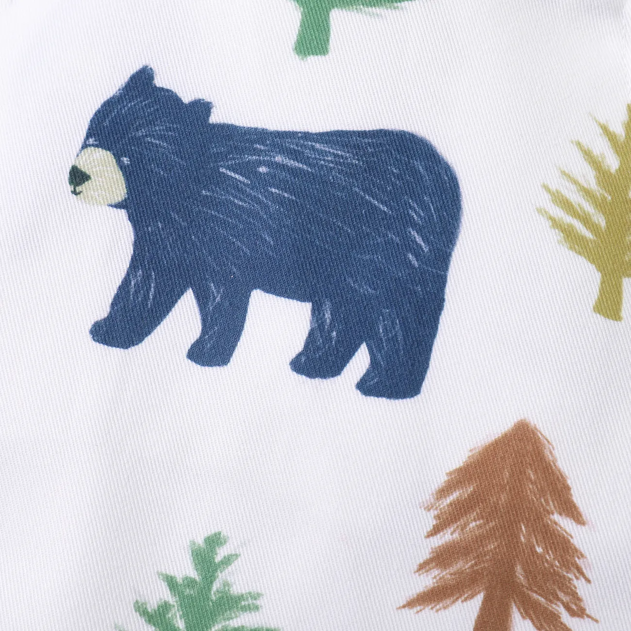 طفل رضيع في جميع أنحاء الدب حيوان وشجرة الطباعة بلا أكمام وزرة بذلة متعدد الألوان big image 1