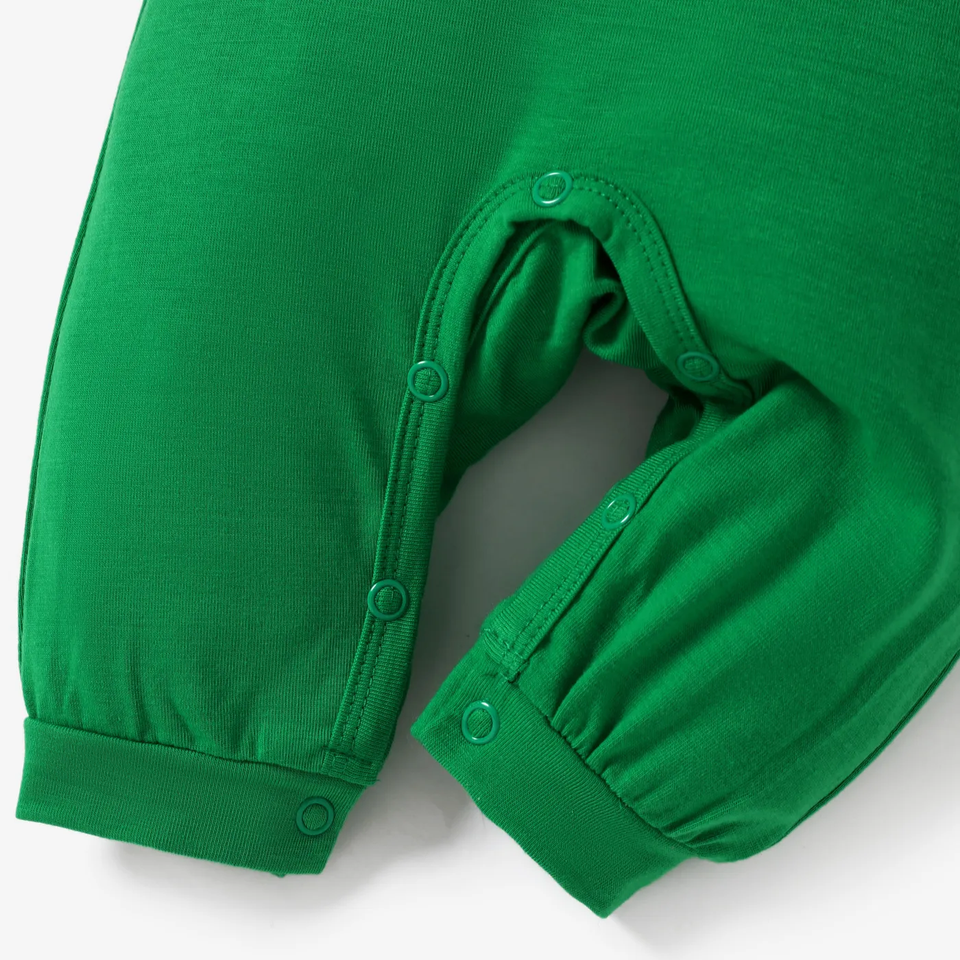 2pcs Baby Girl/Boy Christmas Jumpsuit Set with Hat Green image 4
