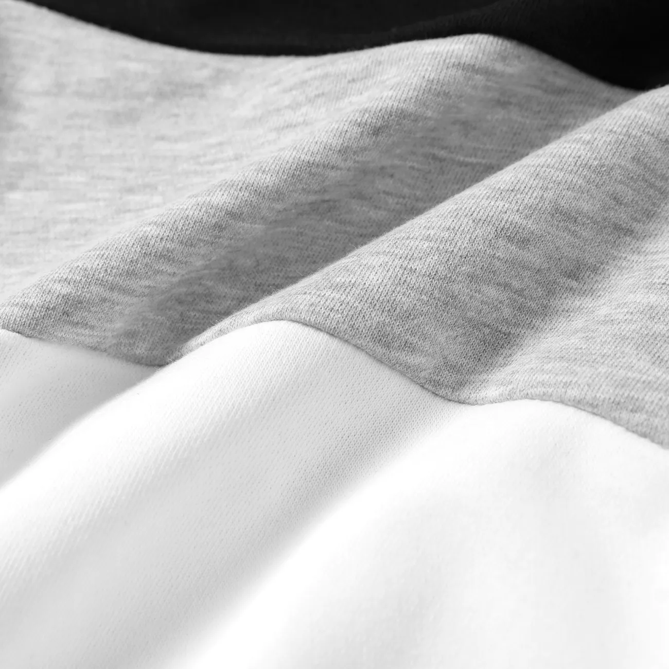 2pcs Baby Boy/Girl Star Print Long-sleeve Colorblock Sweatshirt and Solid Sweatpants Set Black big image 1