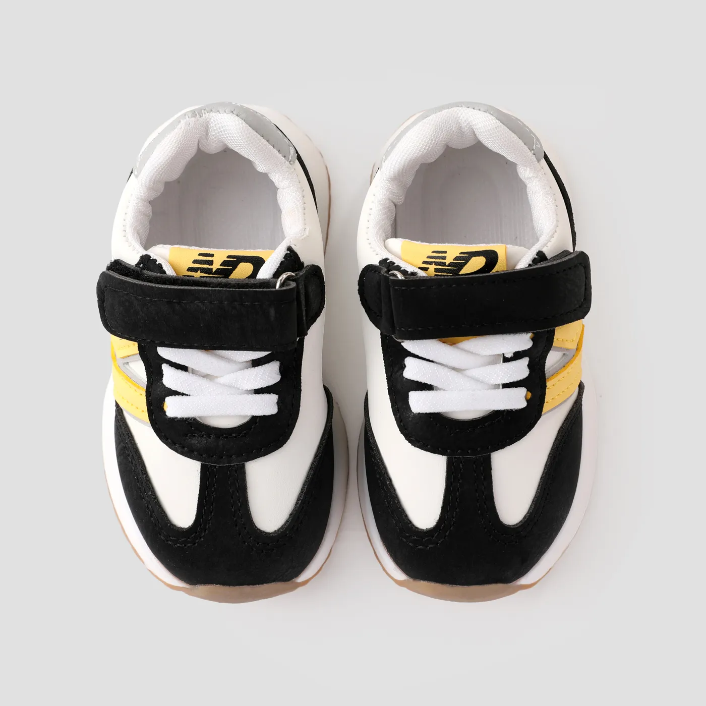 Toddlers and Kids Color-block Adjustable Velcro Sports Shoes Black image 3
