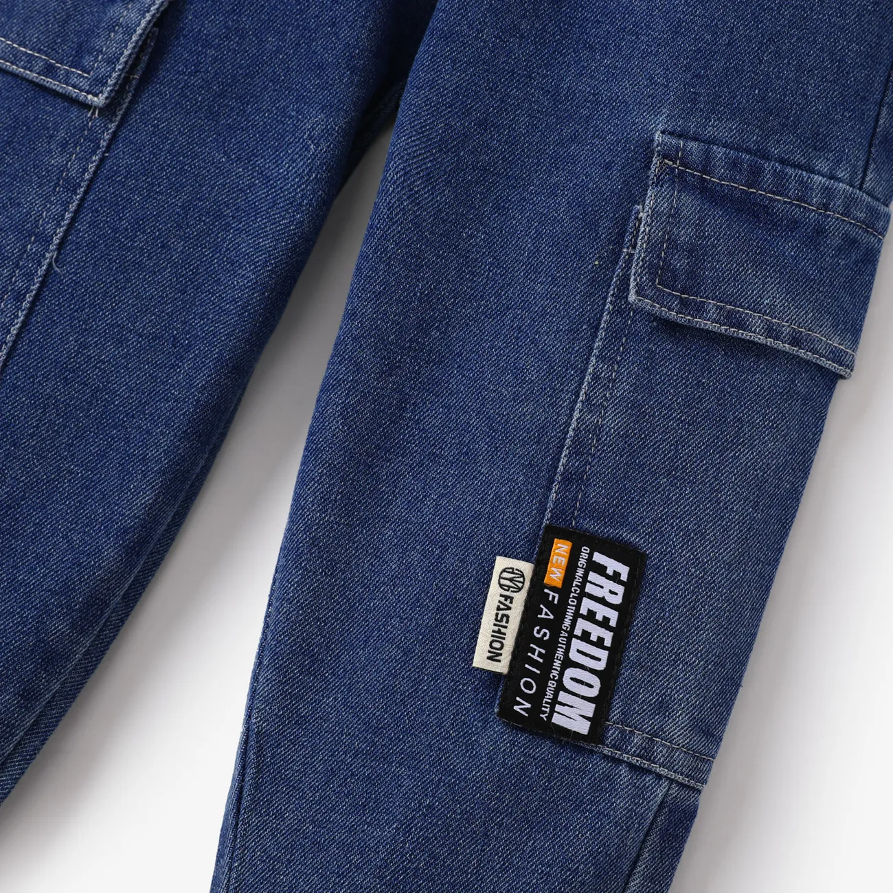 Toddler Boy/Girl Trendy Patch Pocket Denim Jeans(With Belt) Blue big image 1