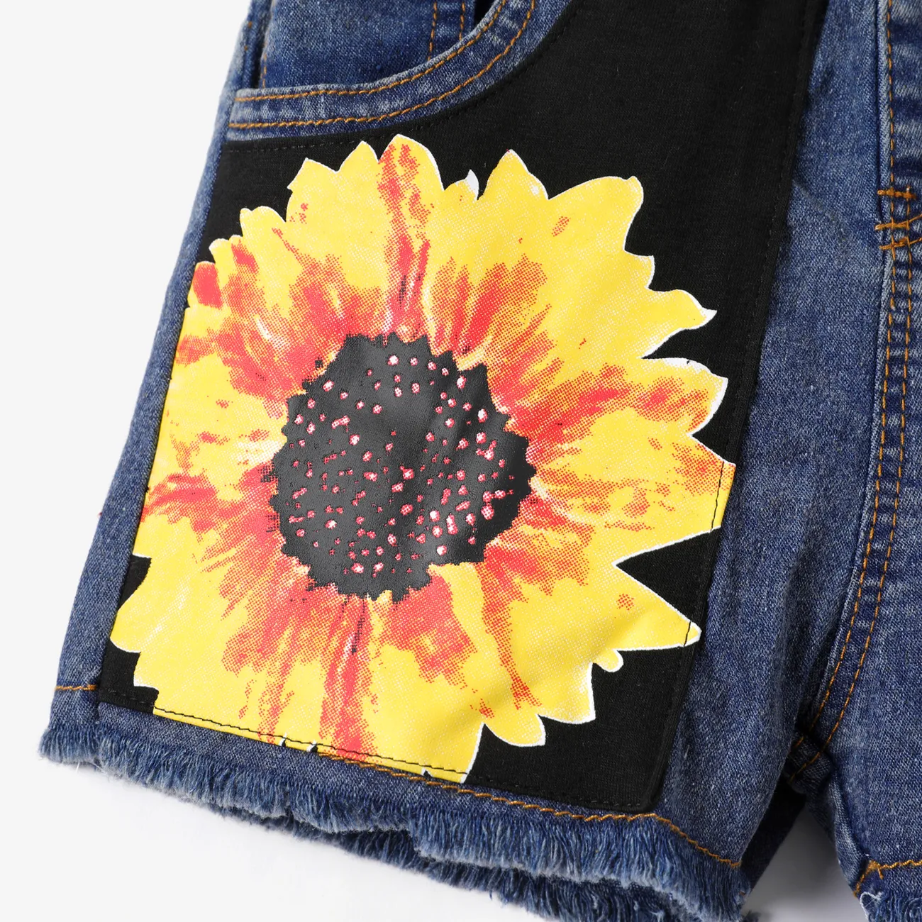 2pcs Toddler Girl/Boy Trendy Ripped Denim Shorts and Floral Print Tank Top Set Black big image 1