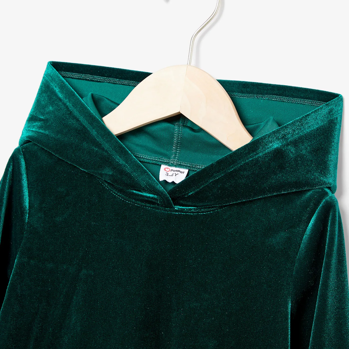 Mommy and Me Casual Solid Color Large Pocket Design Long Sleeve Hooded Velvet Tops and Shorts/Pants Sets Green image 4