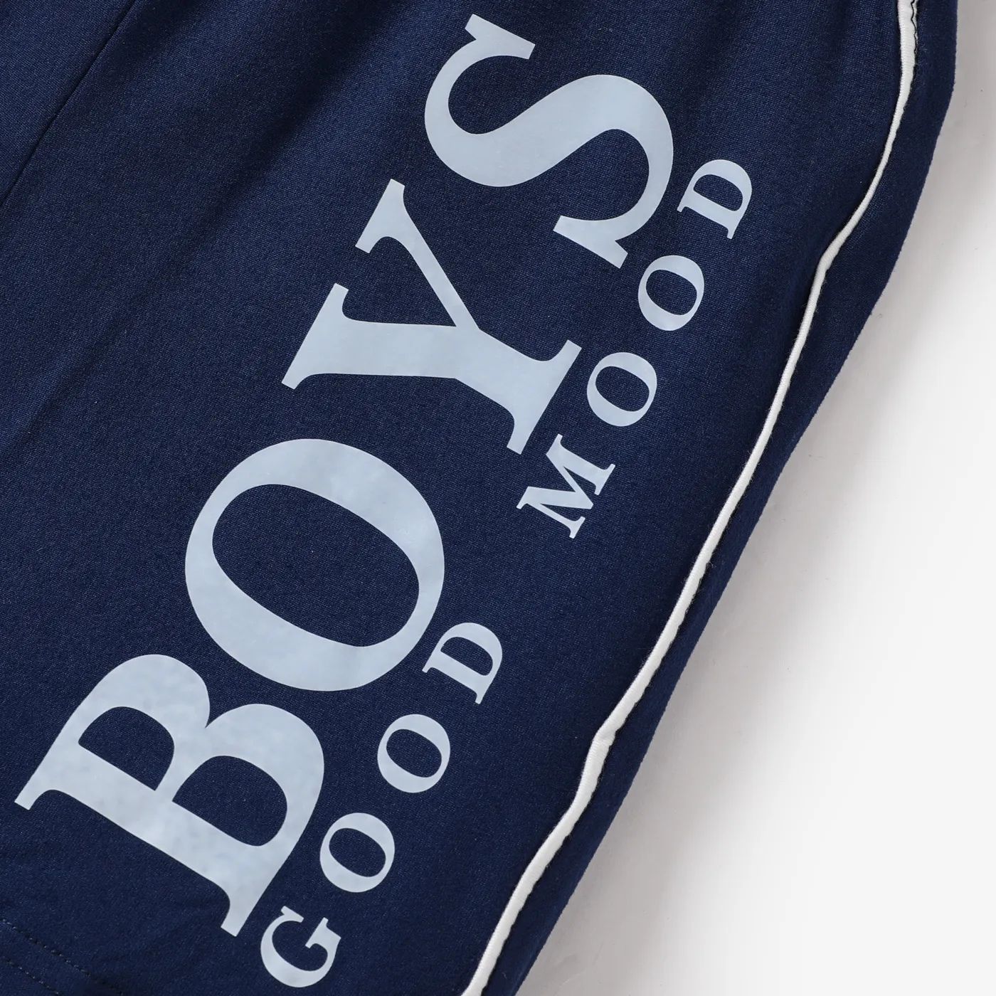 2pcs Kid Boy Letter Print Short-sleeve Tee and Elasticized Shorts Set Blue image 4