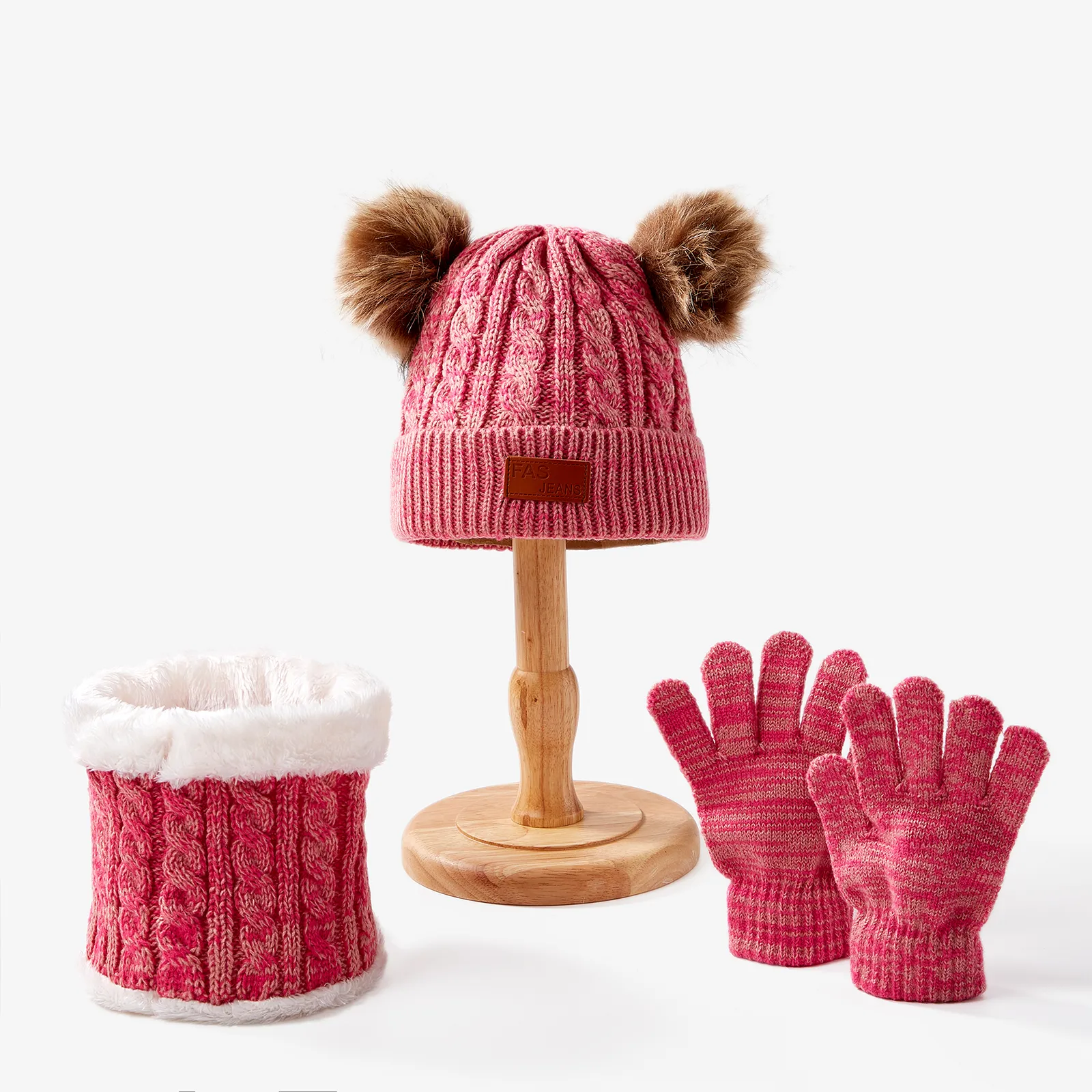 Baby/toddler Three-piece set of essential winter woolen hat, scarf and gloves to keep warm Rosy