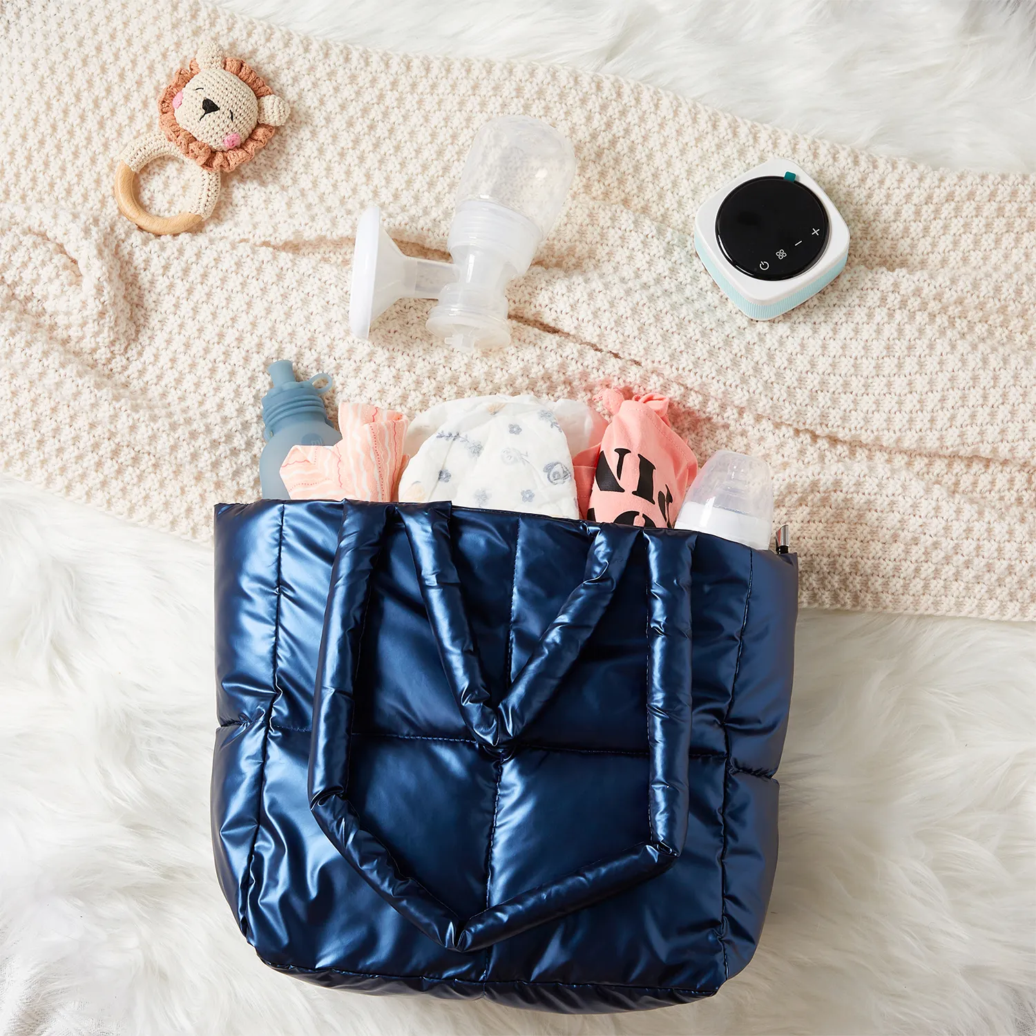 Simple and Stylish Fall/Winter Baby Bag with Contrasting Colors Blue