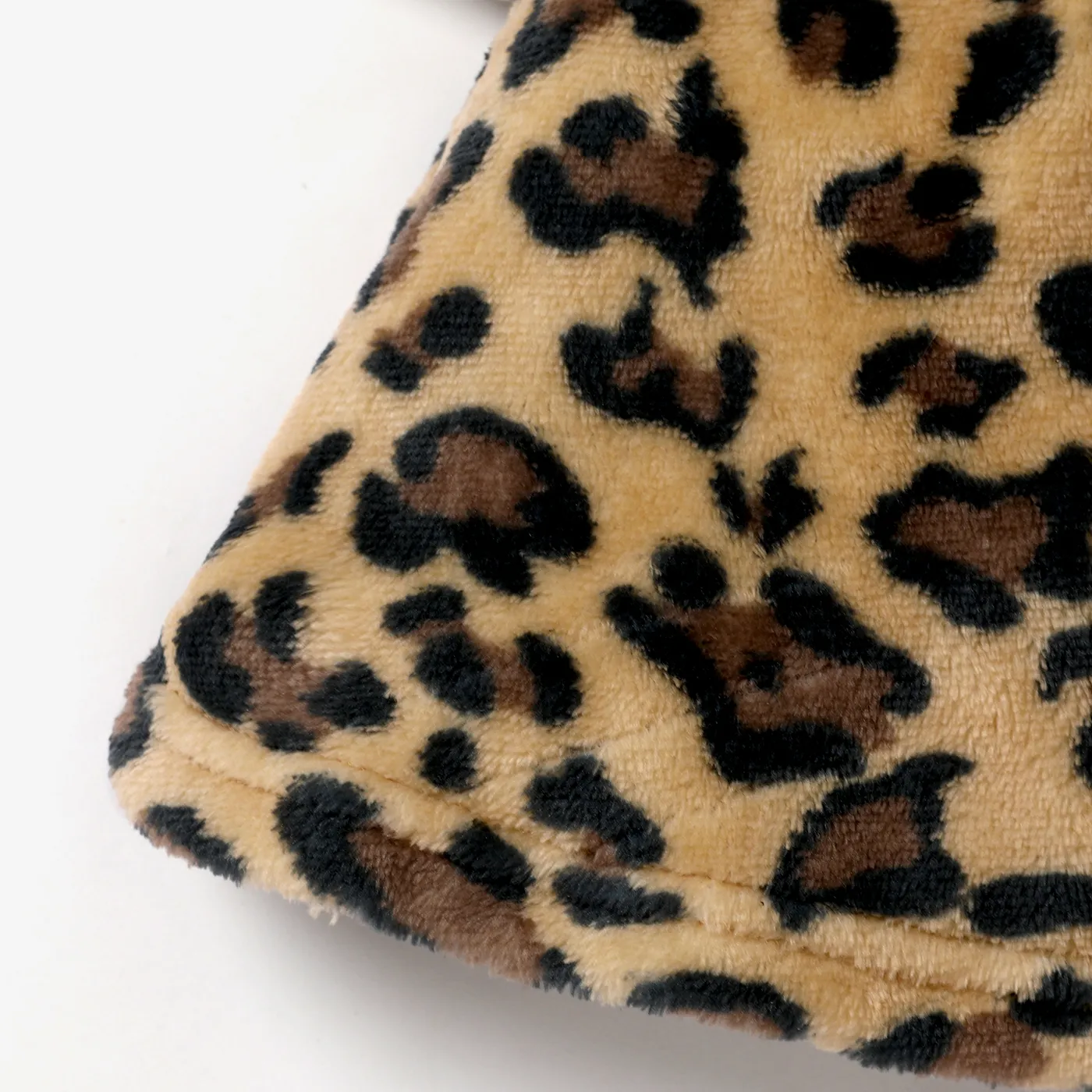 L.O.L. SURPRISE! Toddler Girl Graphic Print Long-sleeve Fleece Coat or Leopard Print Dress Brown image 4