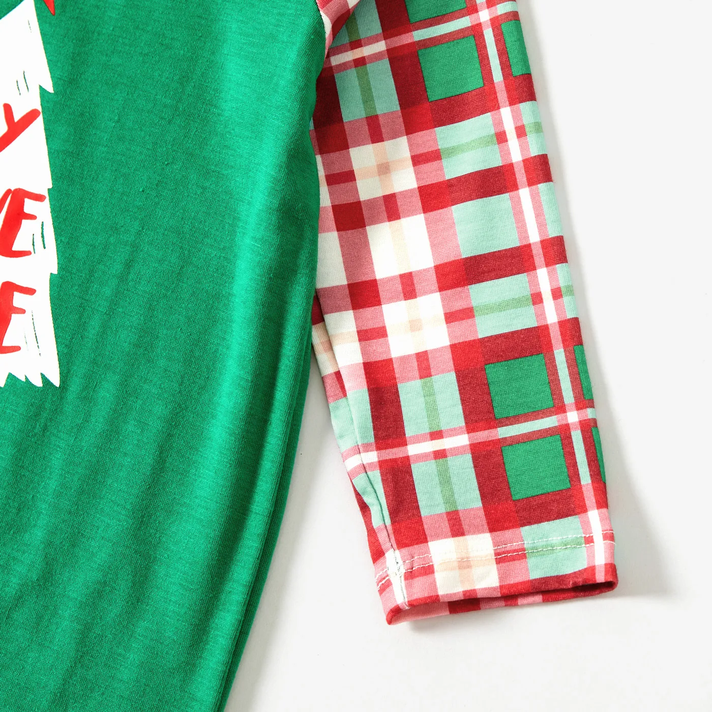 Christmas Family Matching Glow In The Dark Color-block Plaid Long-sleeve Pajamas Sets(Flame Resistant) Green image 5